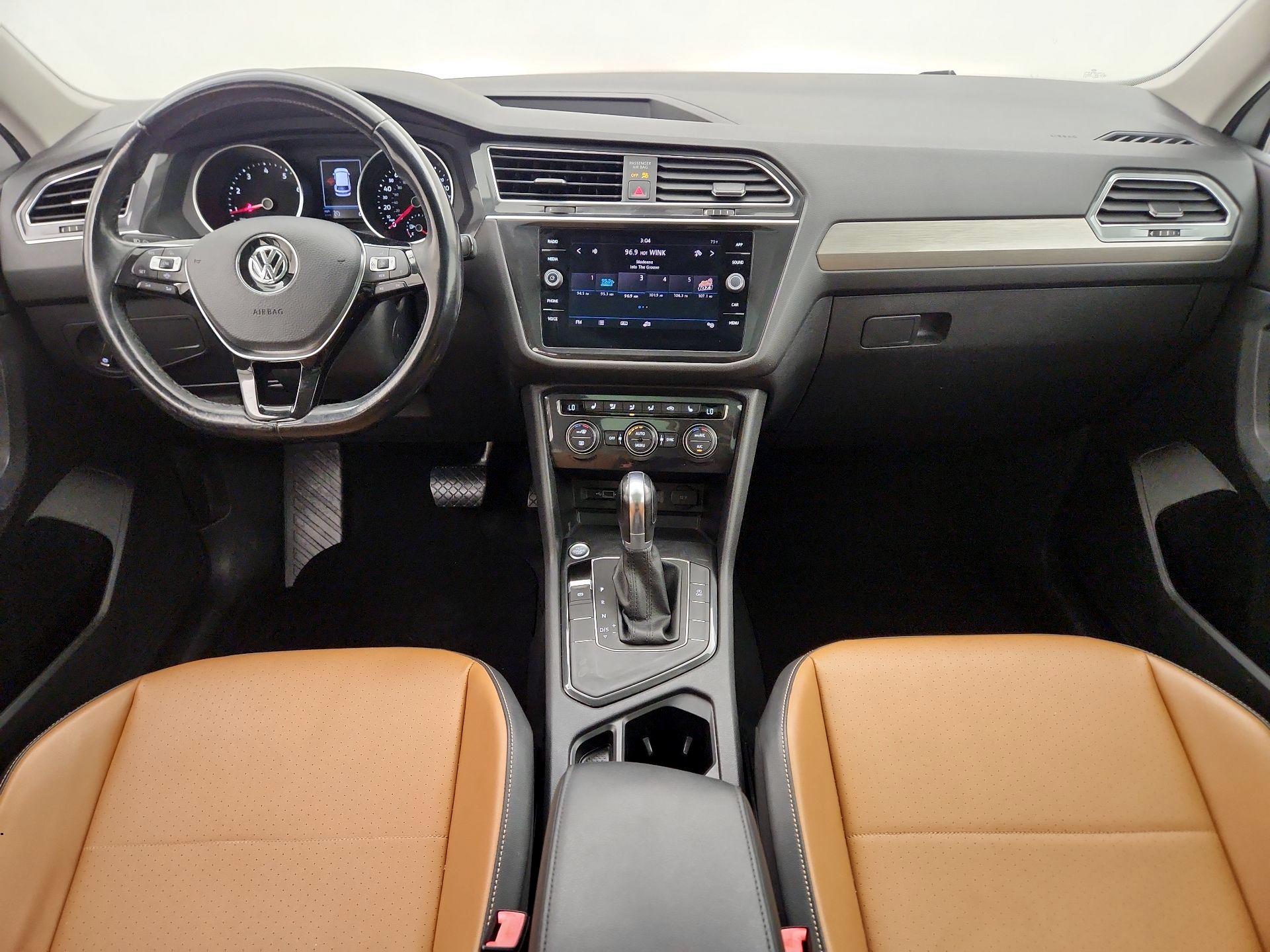 Thumbnail: 2019 Volkswagen Tiguan - 9