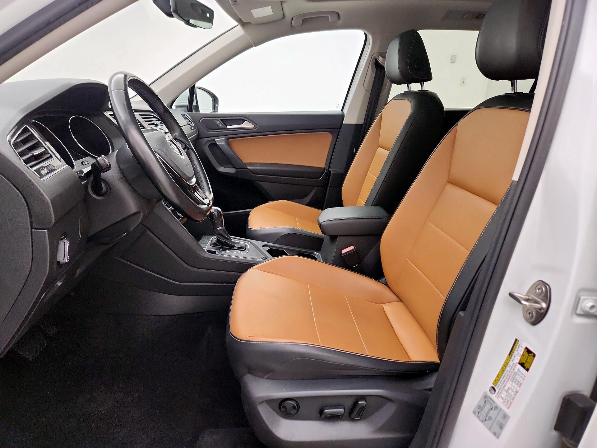 Thumbnail: 2019 Volkswagen Tiguan - 11