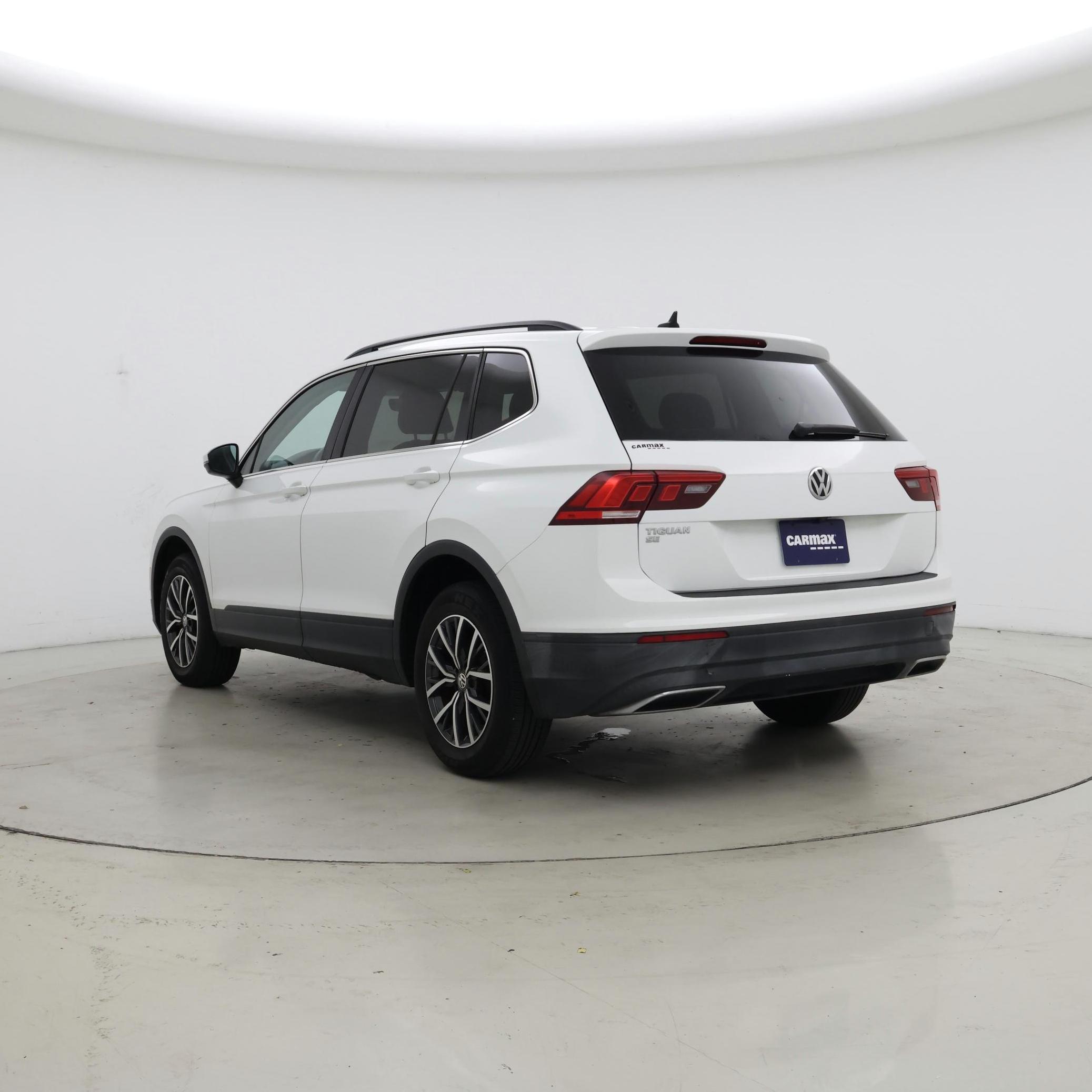 Thumbnail: 2019 Volkswagen Tiguan - 2