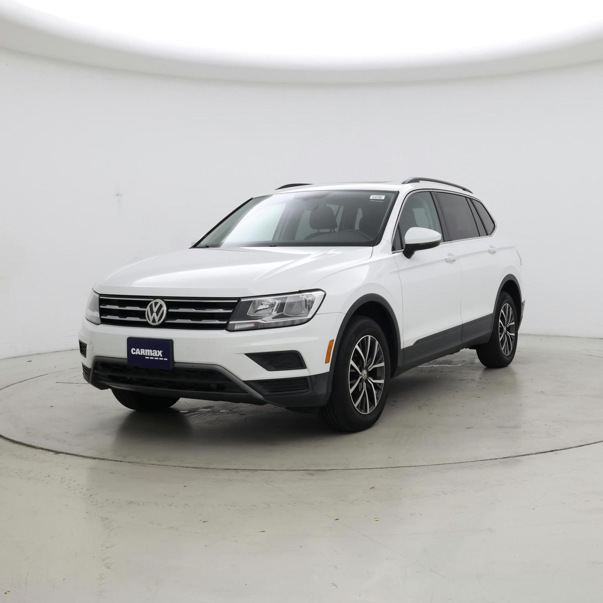 Thumbnail: 2019 Volkswagen Tiguan - 4