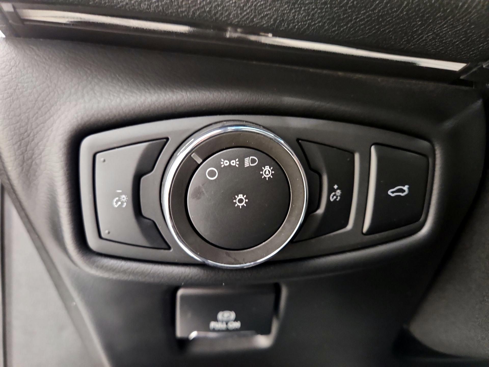 Thumbnail: 2020 Lincoln MKZ - 13