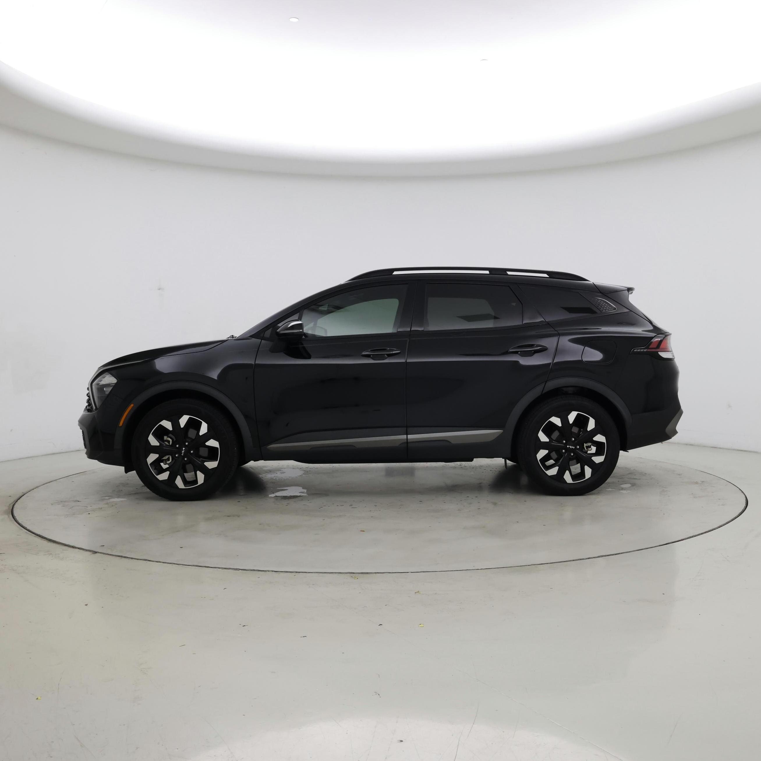 Thumbnail: 2023 Kia Sportage - 3