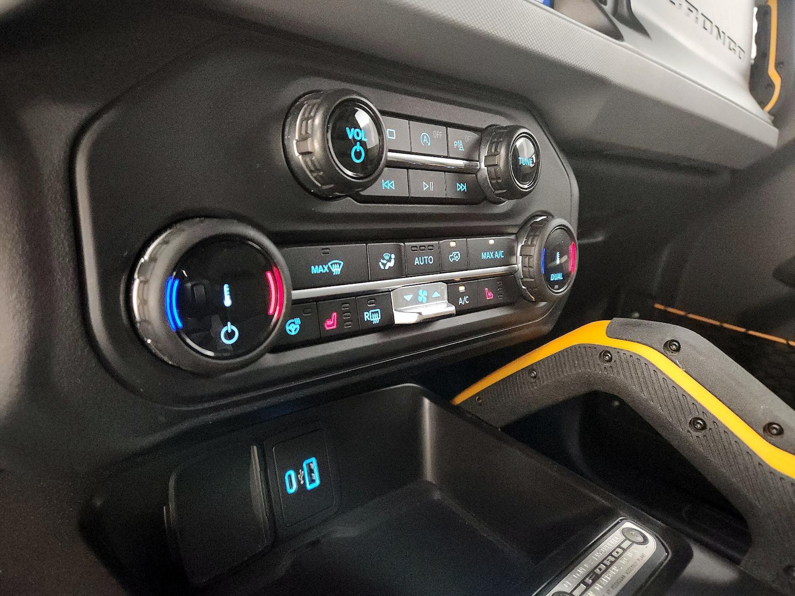 2022 Ford Bronco 4-Door Badlands - Photo 18