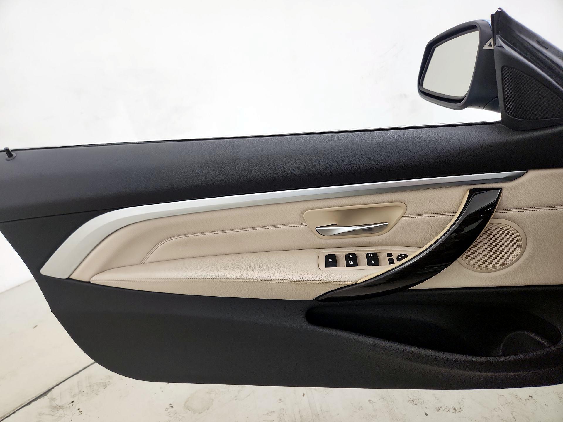 Thumbnail: 2015 BMW 4 Series - 12