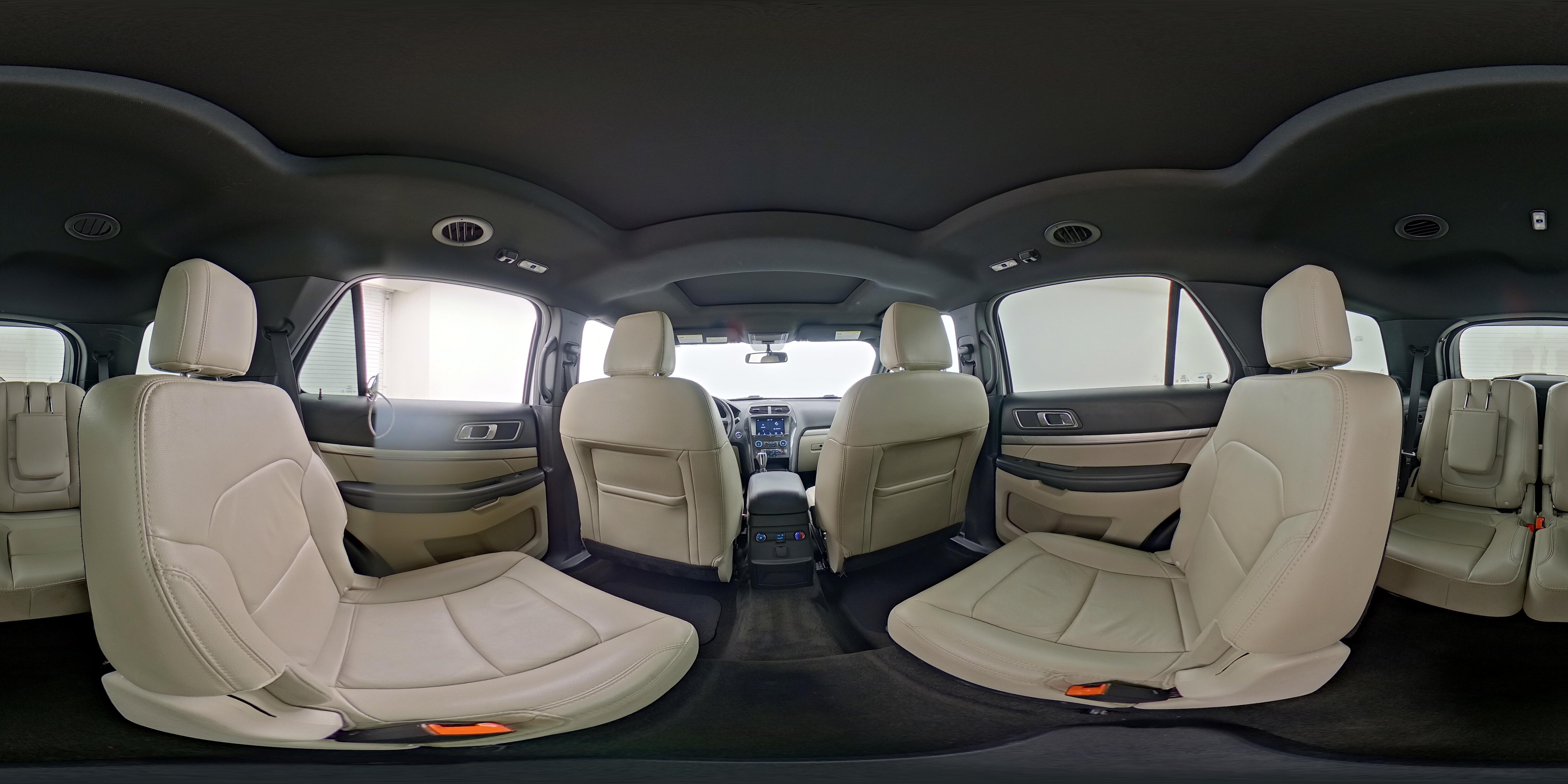 2018 Ford Explorer XLT - Photo 27