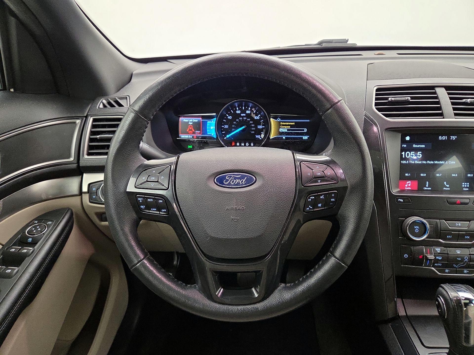 Thumbnail: 2018 Ford Explorer - 10