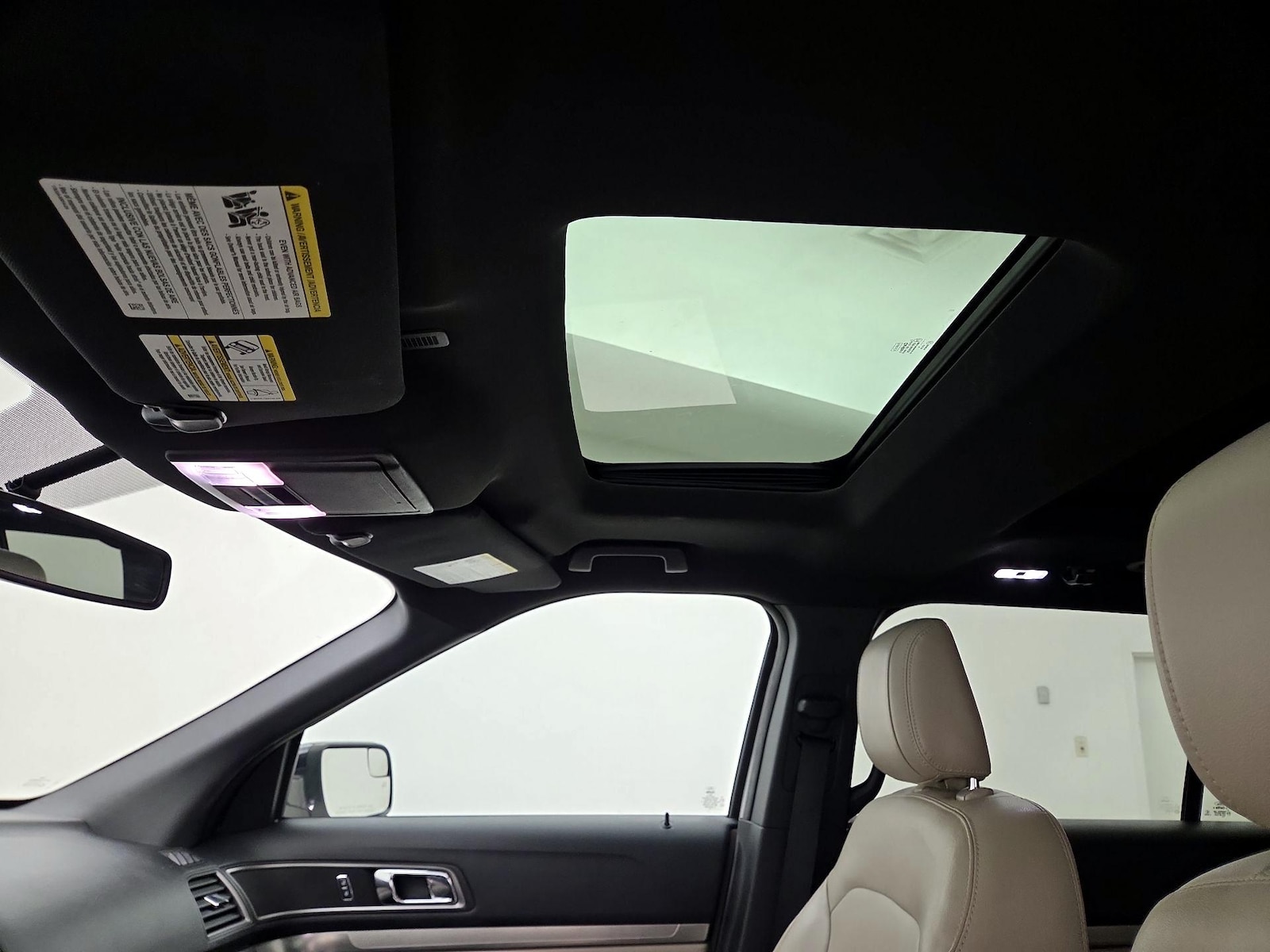 2018 Ford Explorer XLT - Photo 20