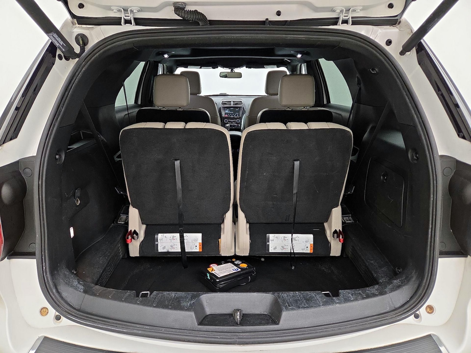 2018 Ford Explorer XLT - Photo 23
