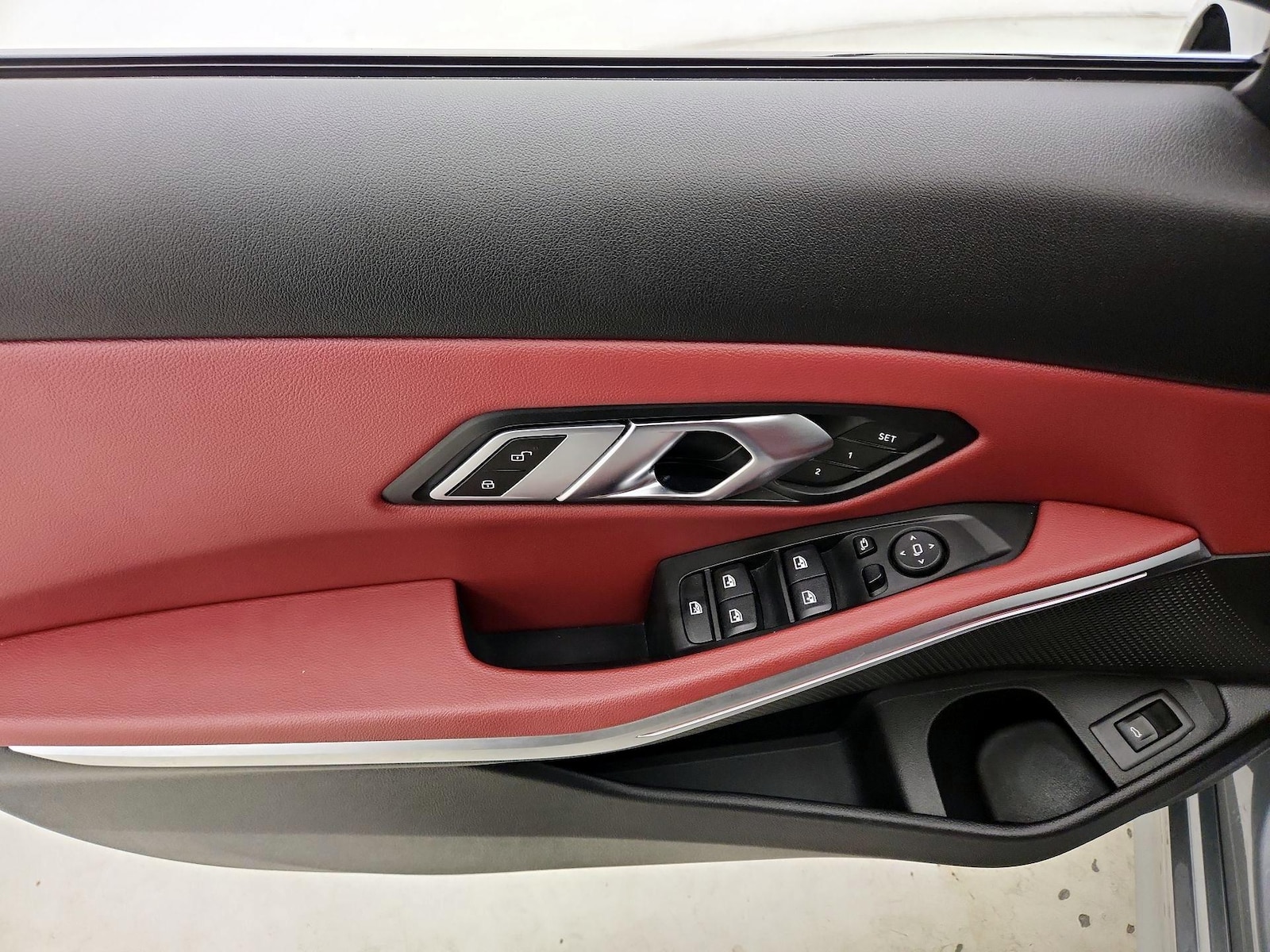 2023 BMW 3 Series 330i - Photo 13