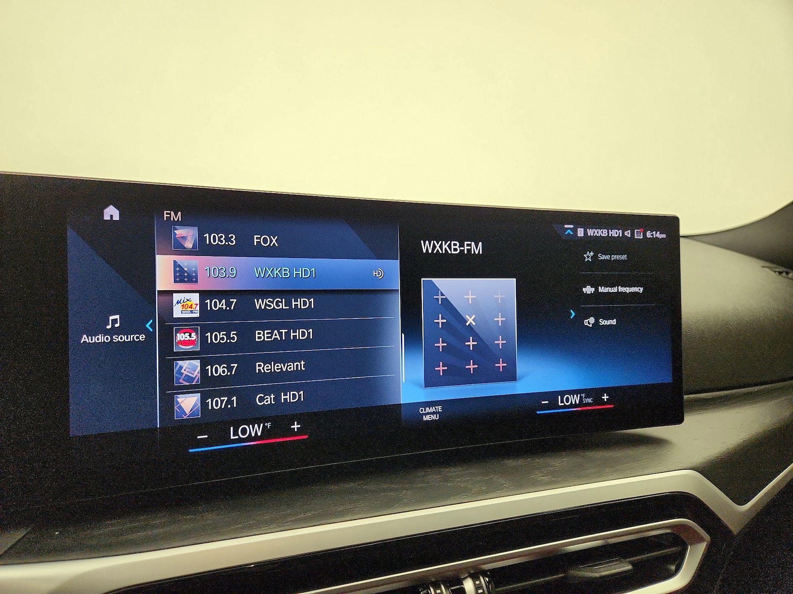 2023 BMW 3 Series 330i - Photo 17