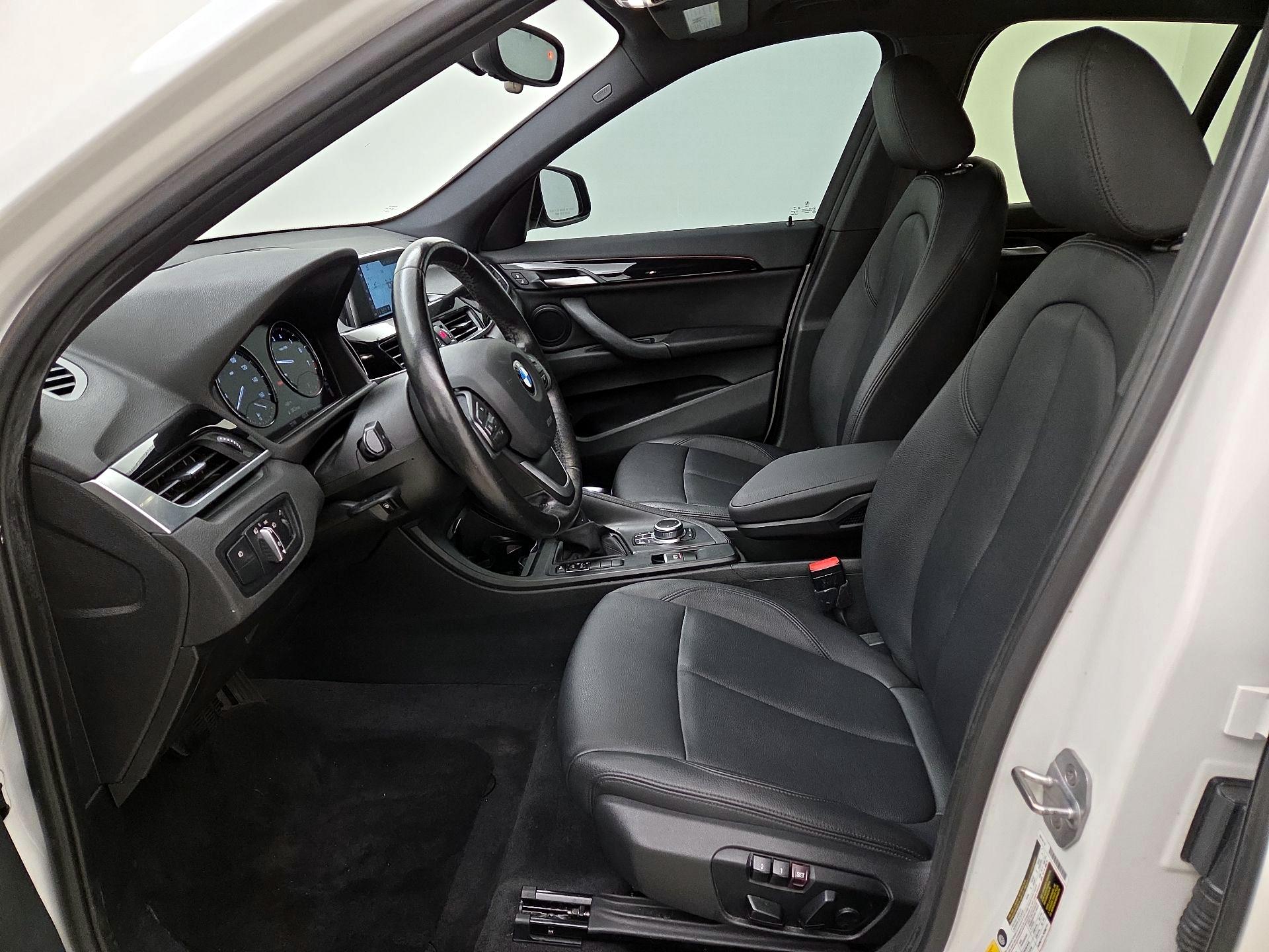 Thumbnail: 2018 BMW X1 - 11