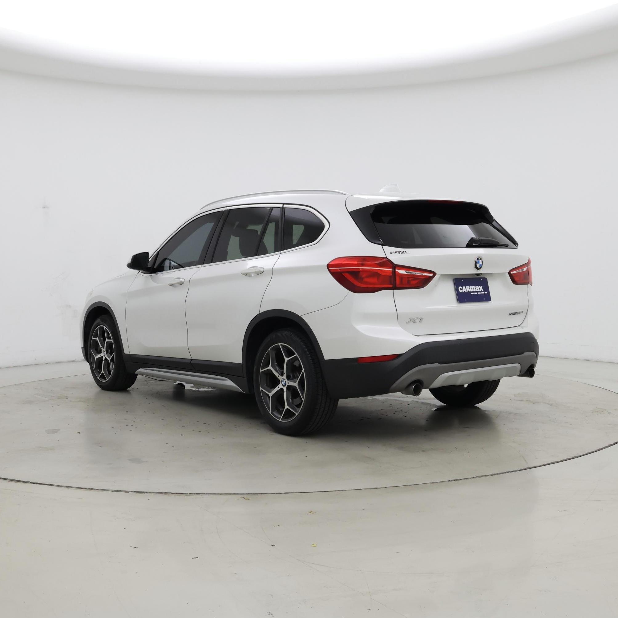 Thumbnail: 2018 BMW X1 - 2