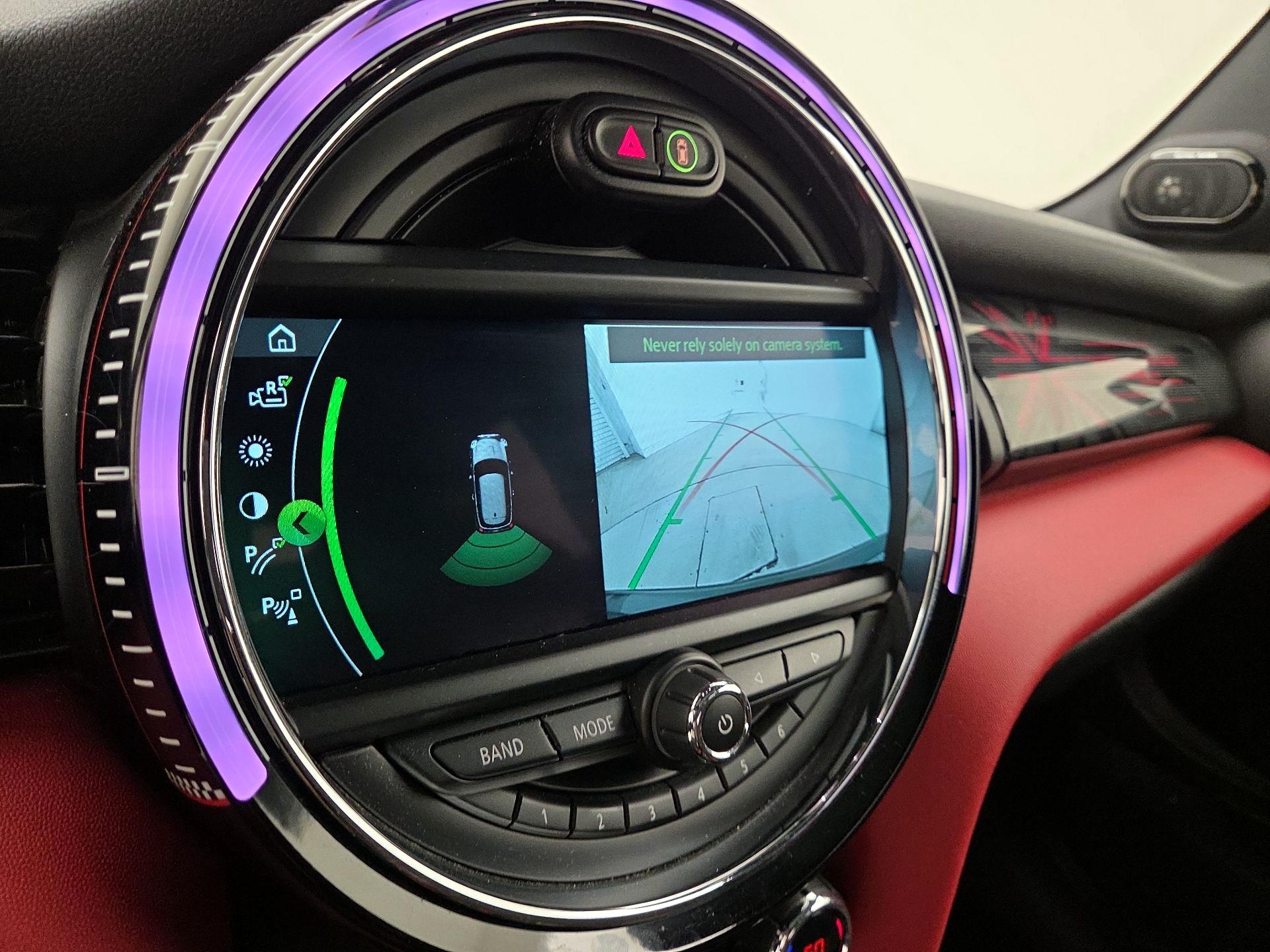 Thumbnail: 2019 MINI Cooper Hardtop - 15