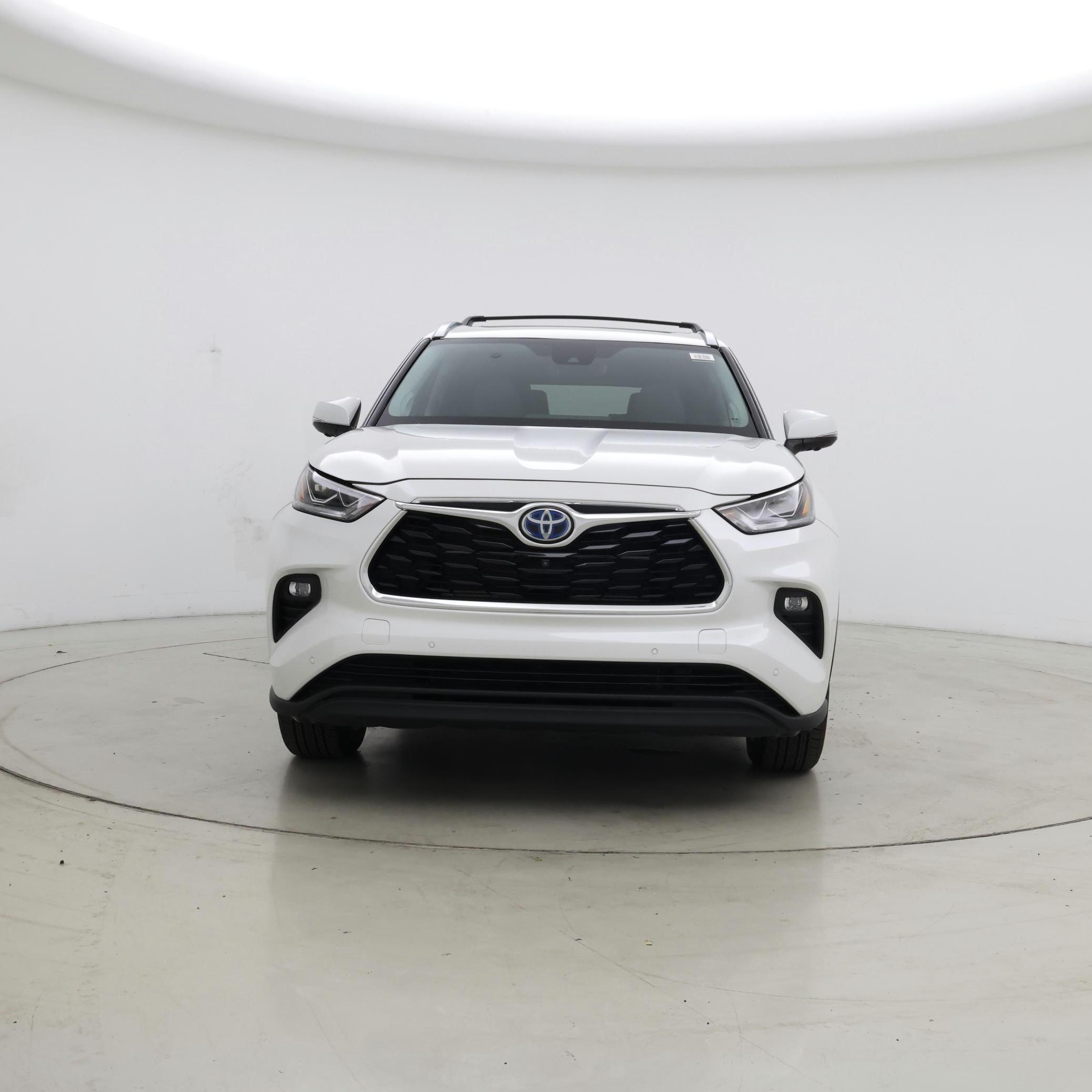 Thumbnail: 2023 Toyota Highlander - 5