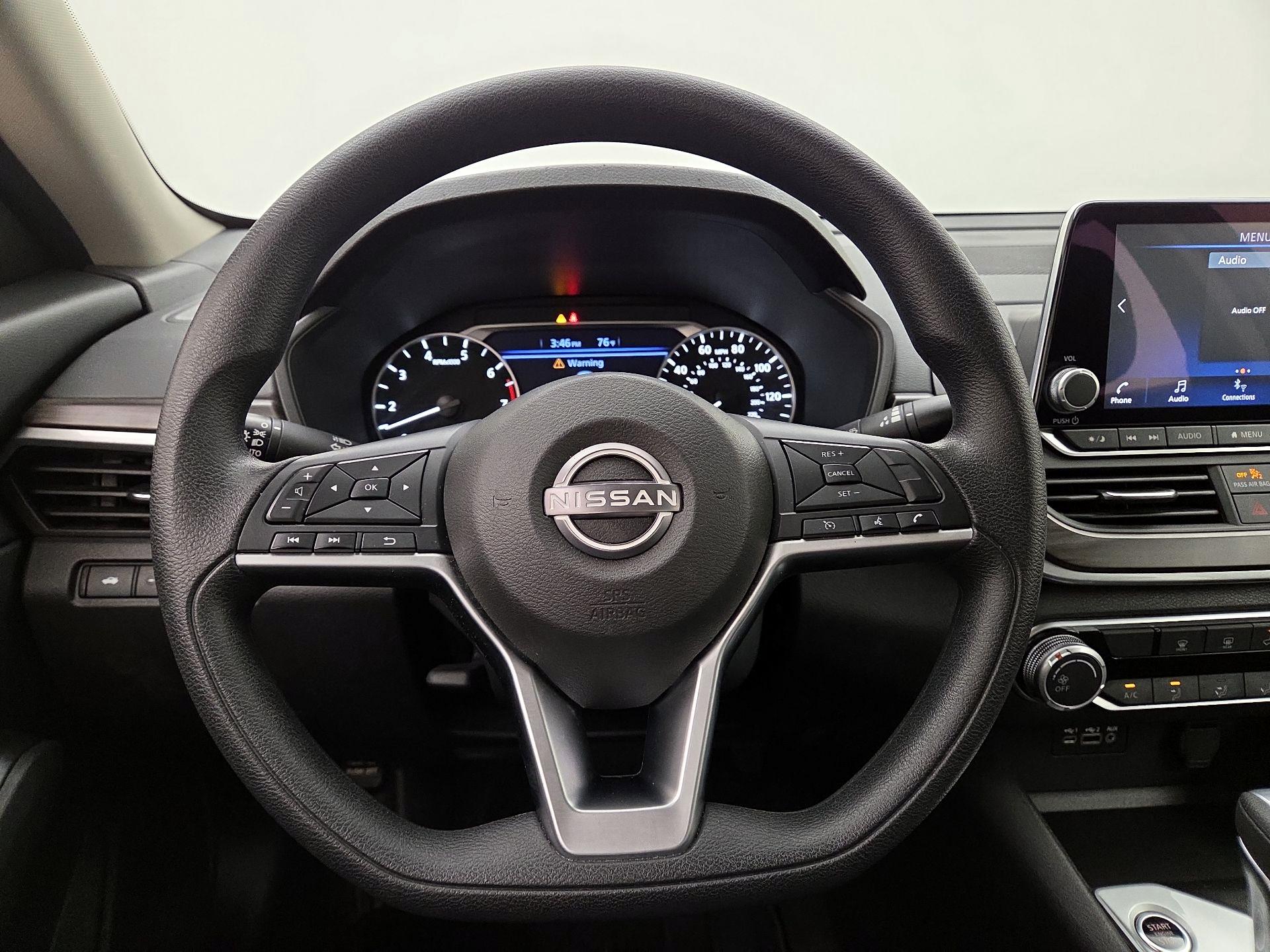 Thumbnail: 2025 Nissan Altima - 10