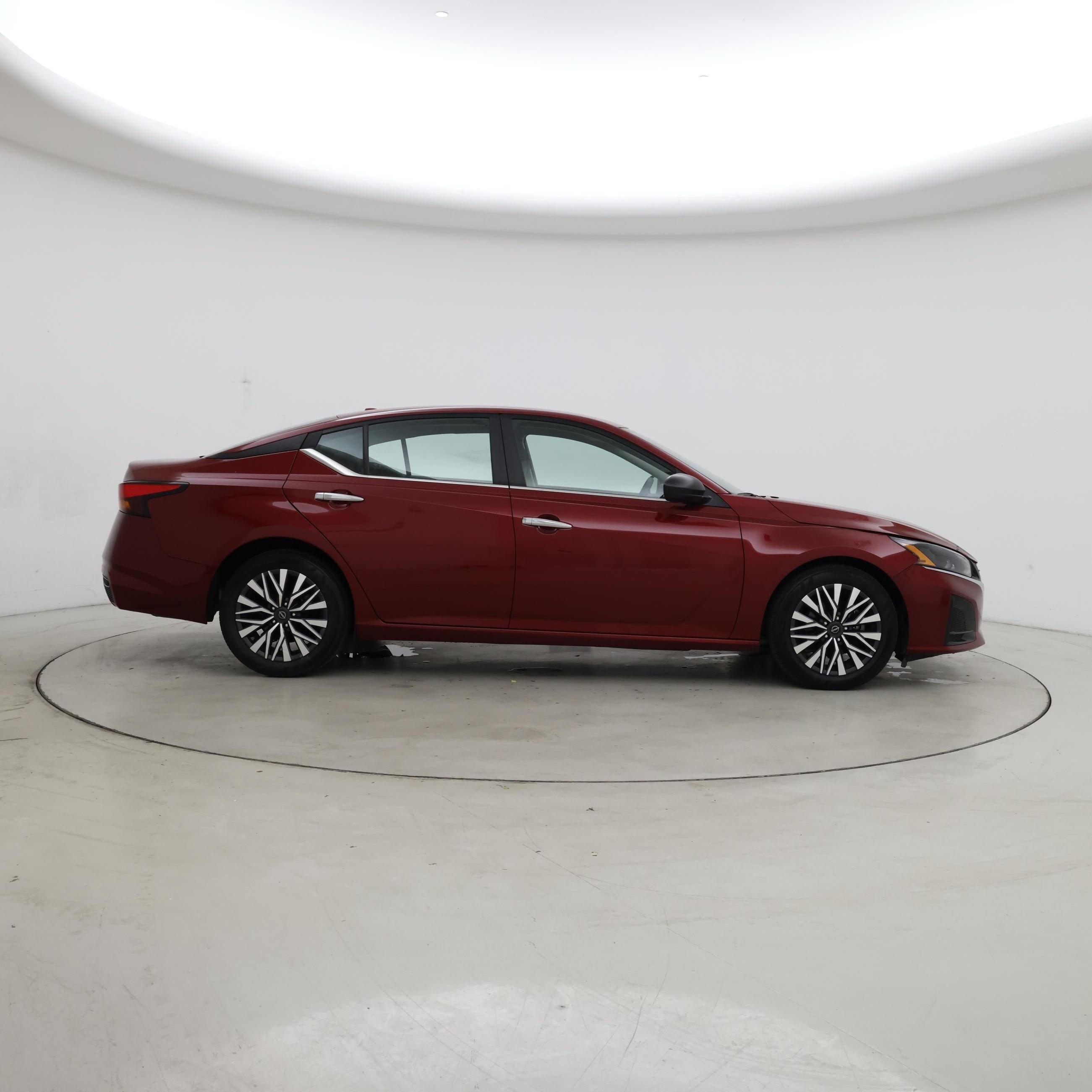 Thumbnail: 2025 Nissan Altima - 7
