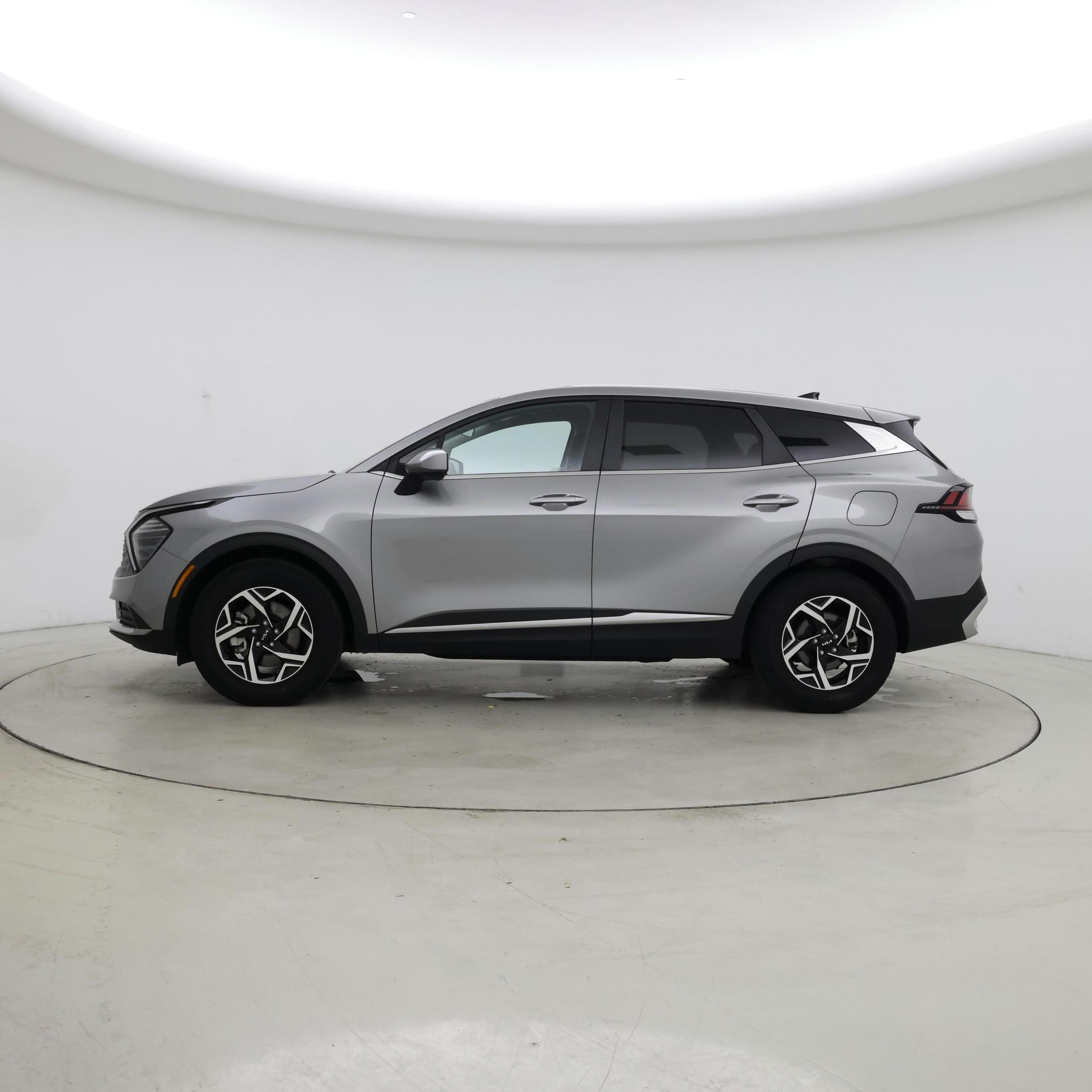 Thumbnail: 2025 Kia Sportage - 3