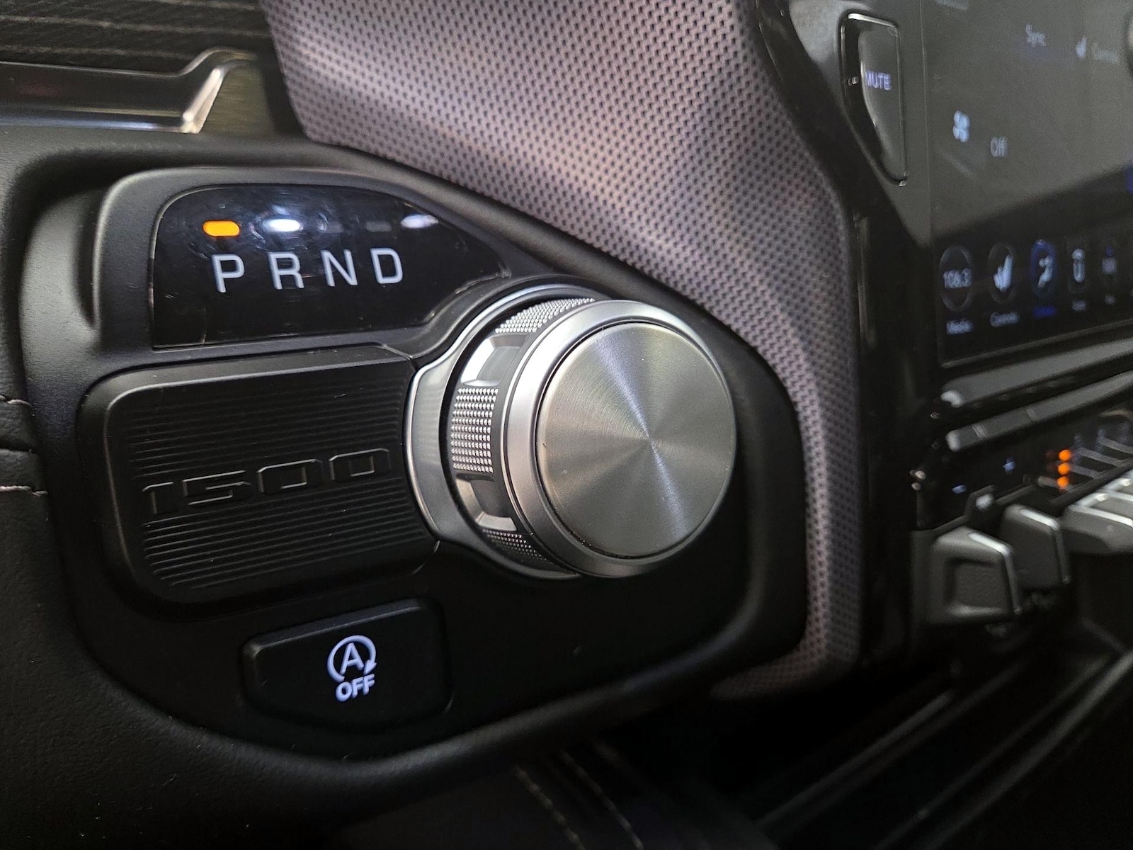 2021 RAM Ram 1500 Pickup Limited - Photo 19