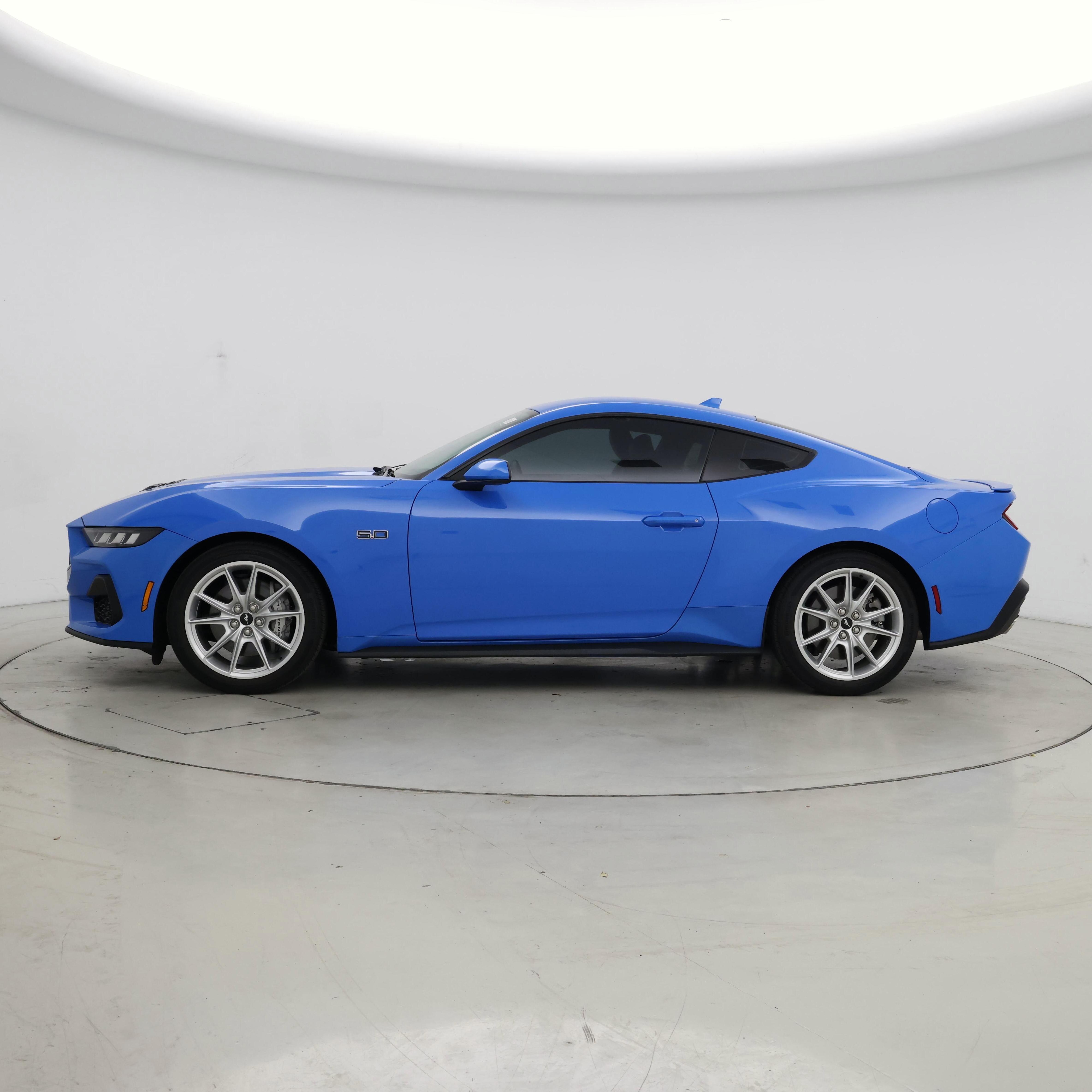 Thumbnail: 2024 Ford Mustang - 3