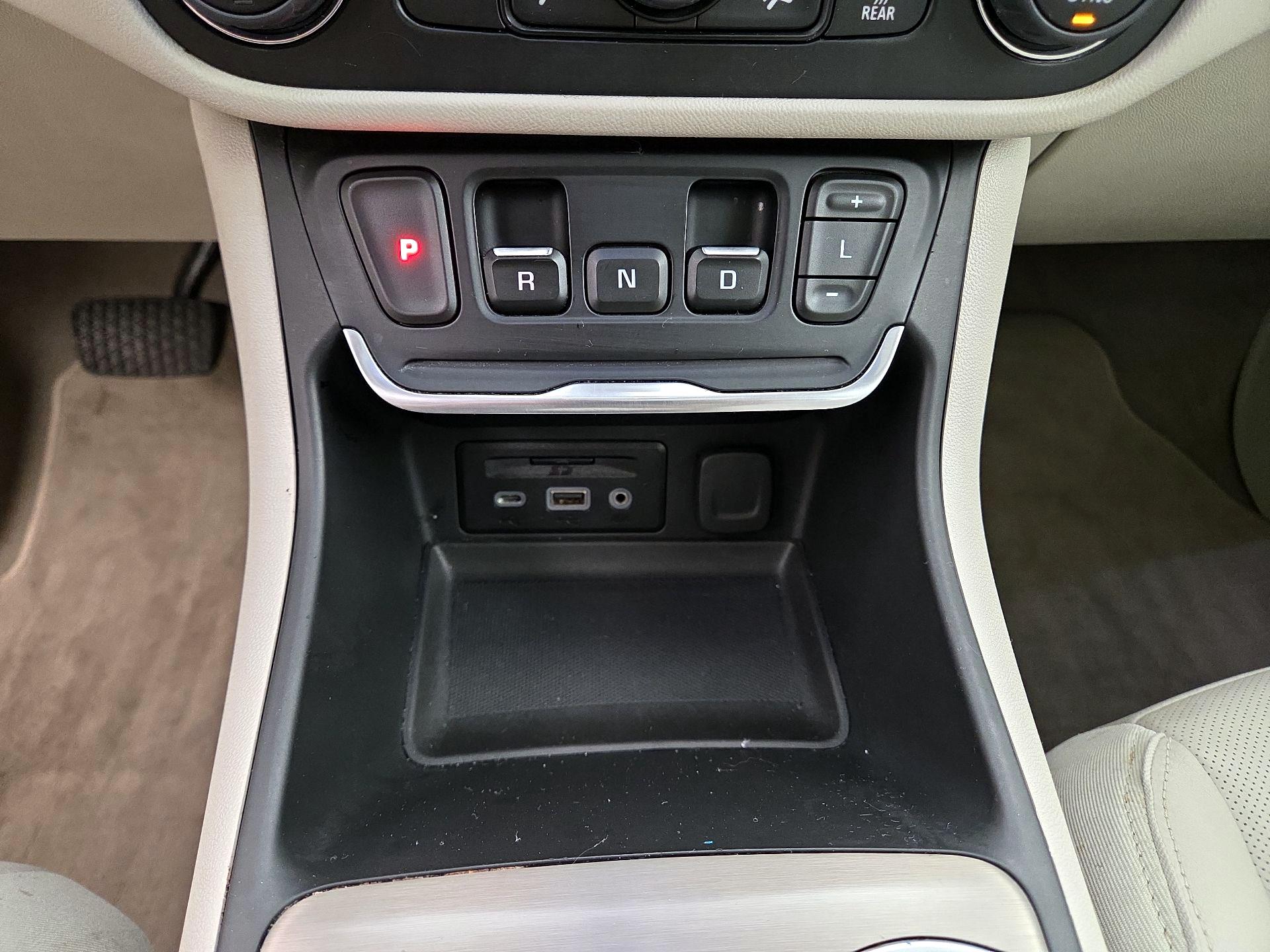 Thumbnail: 2019 GMC Terrain - 18