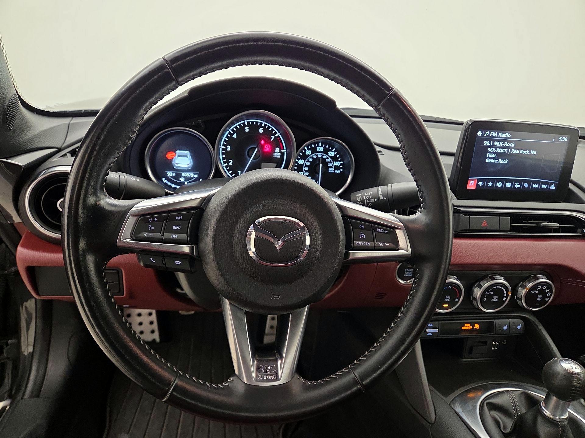 Thumbnail: 2020 Mazda MX-5 Miata - 10