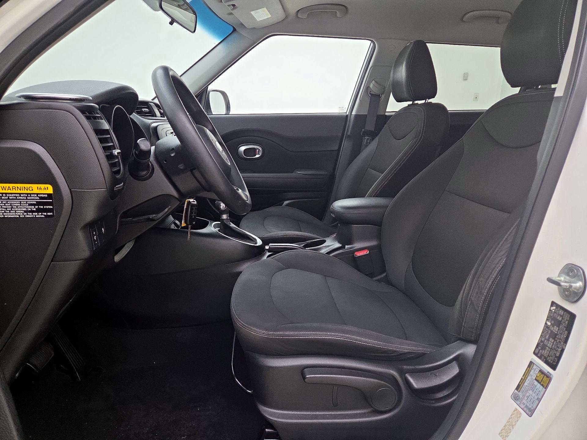 Thumbnail: 2015 Kia Soul - 11