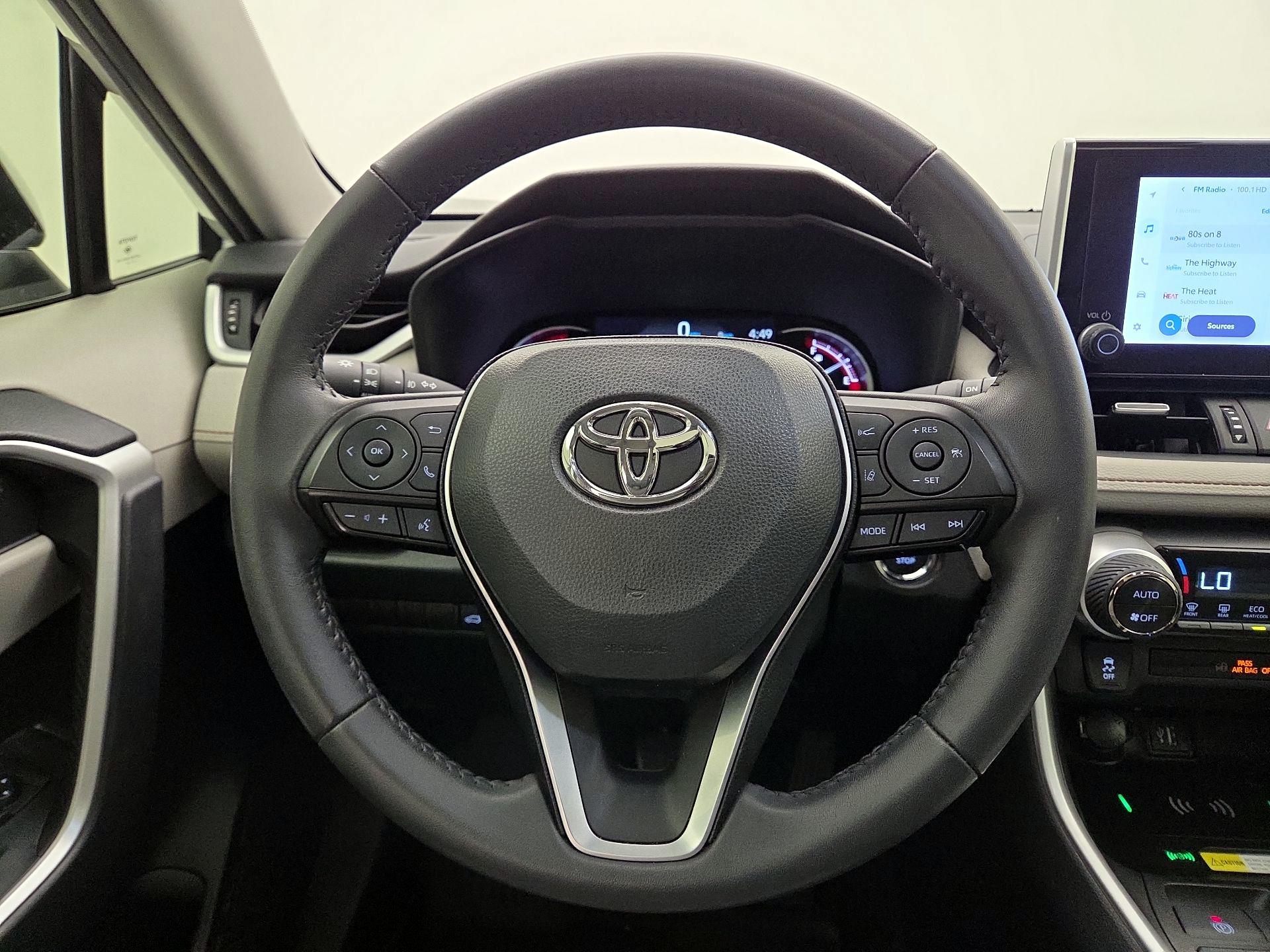 Thumbnail: 2024 Toyota RAV4 - 10