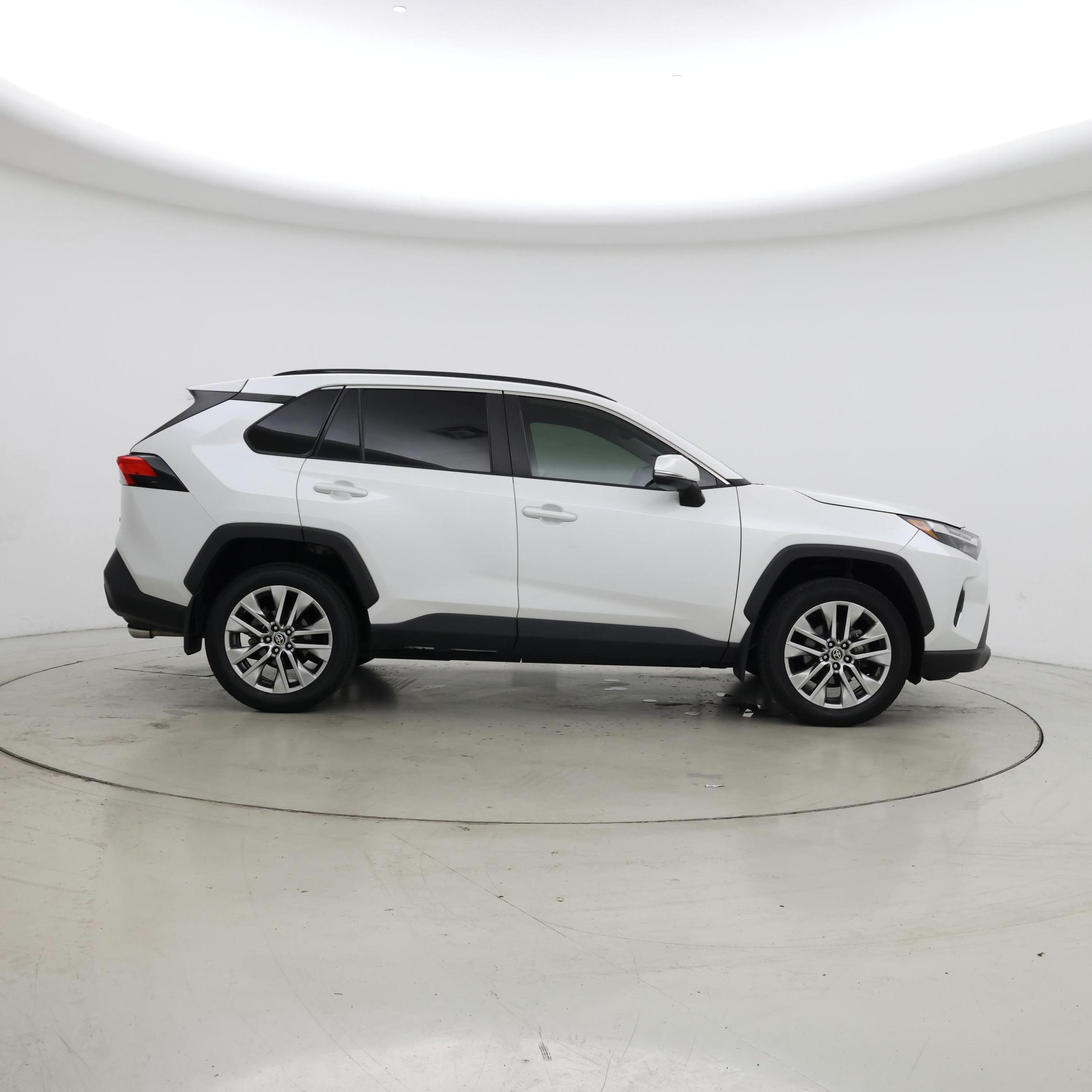 Thumbnail: 2024 Toyota RAV4 - 7