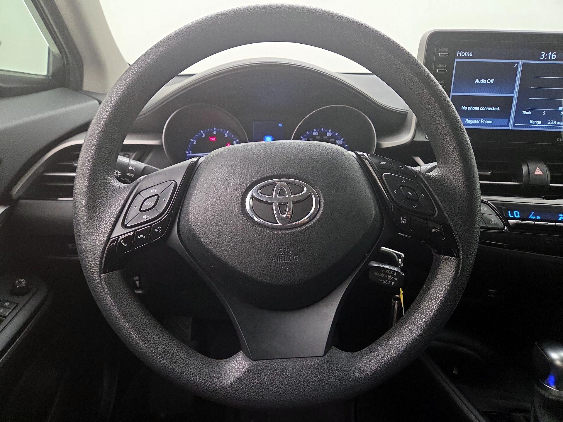 Thumbnail: 2020 Toyota C-HR - 10