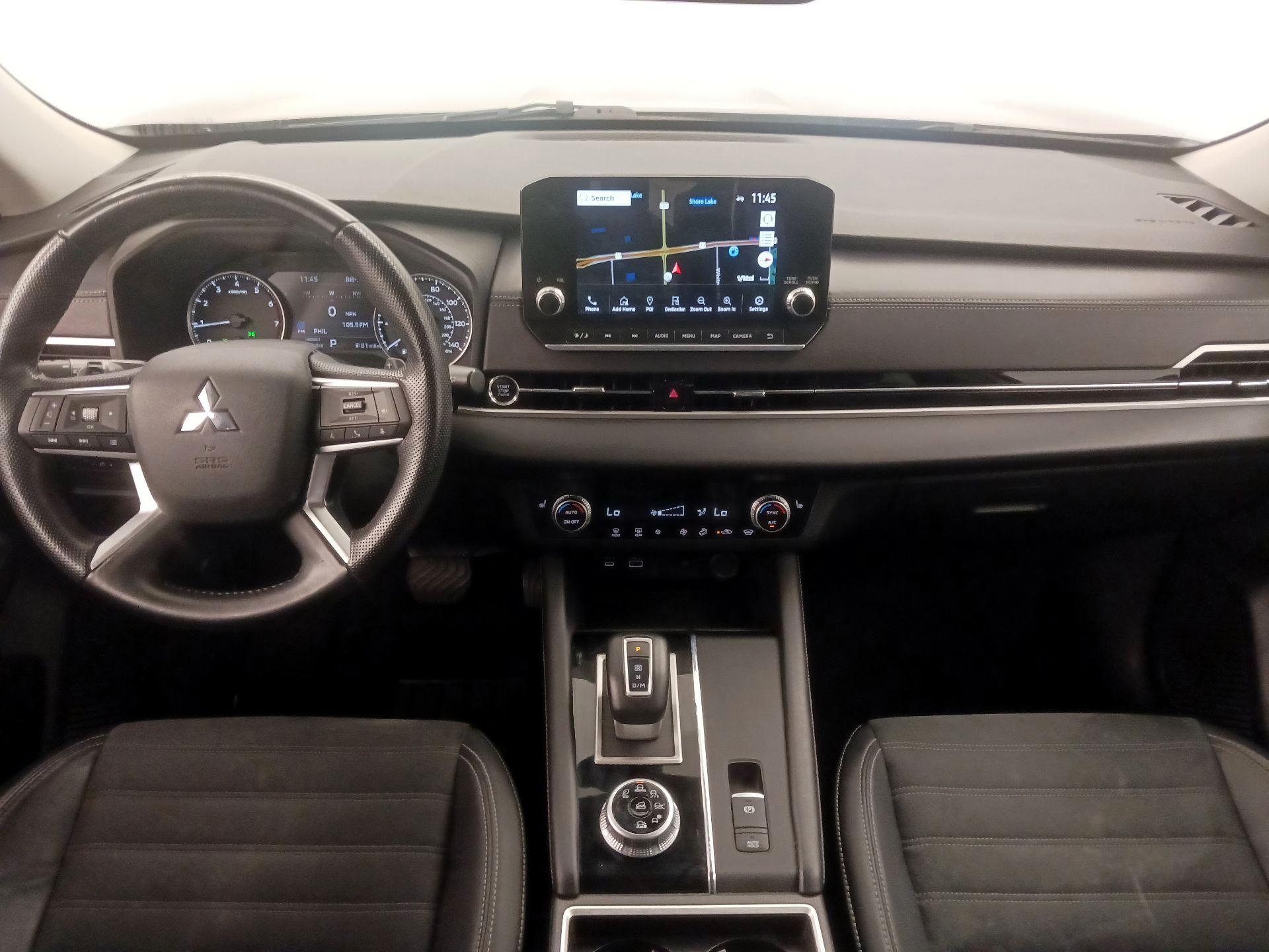 Thumbnail: 2022 Mitsubishi Outlander - 9