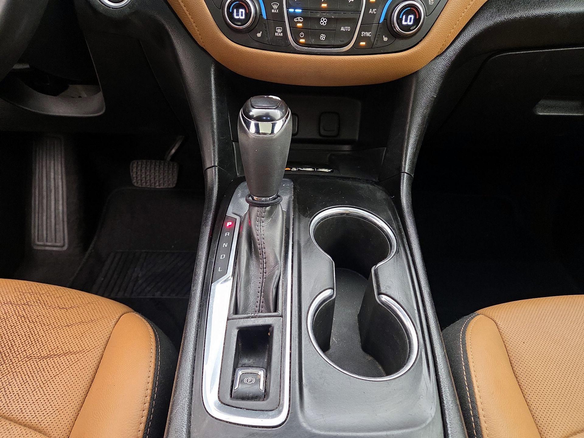 Thumbnail: 2018 Chevrolet Equinox - 18