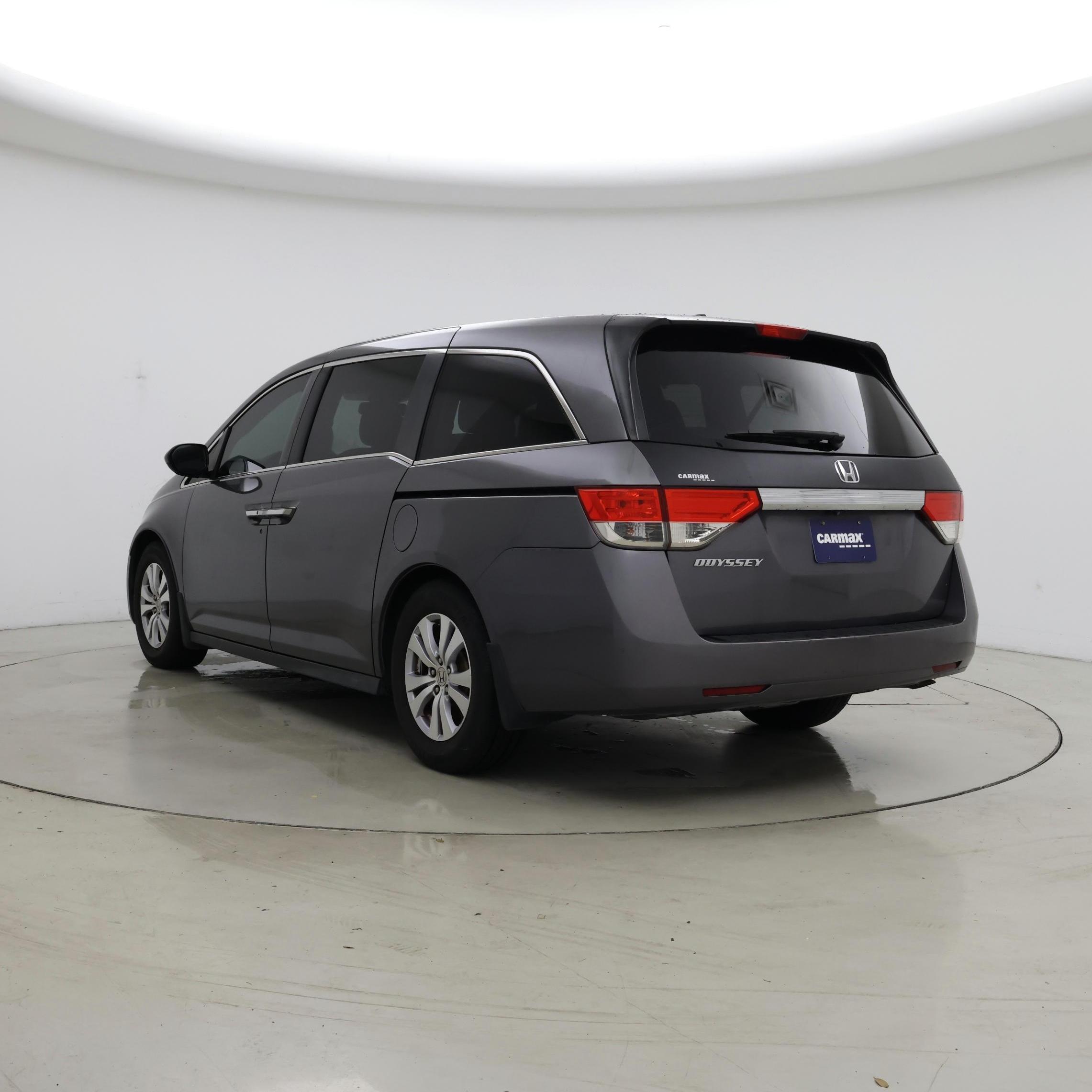 Thumbnail: 2015 Honda Odyssey - 2