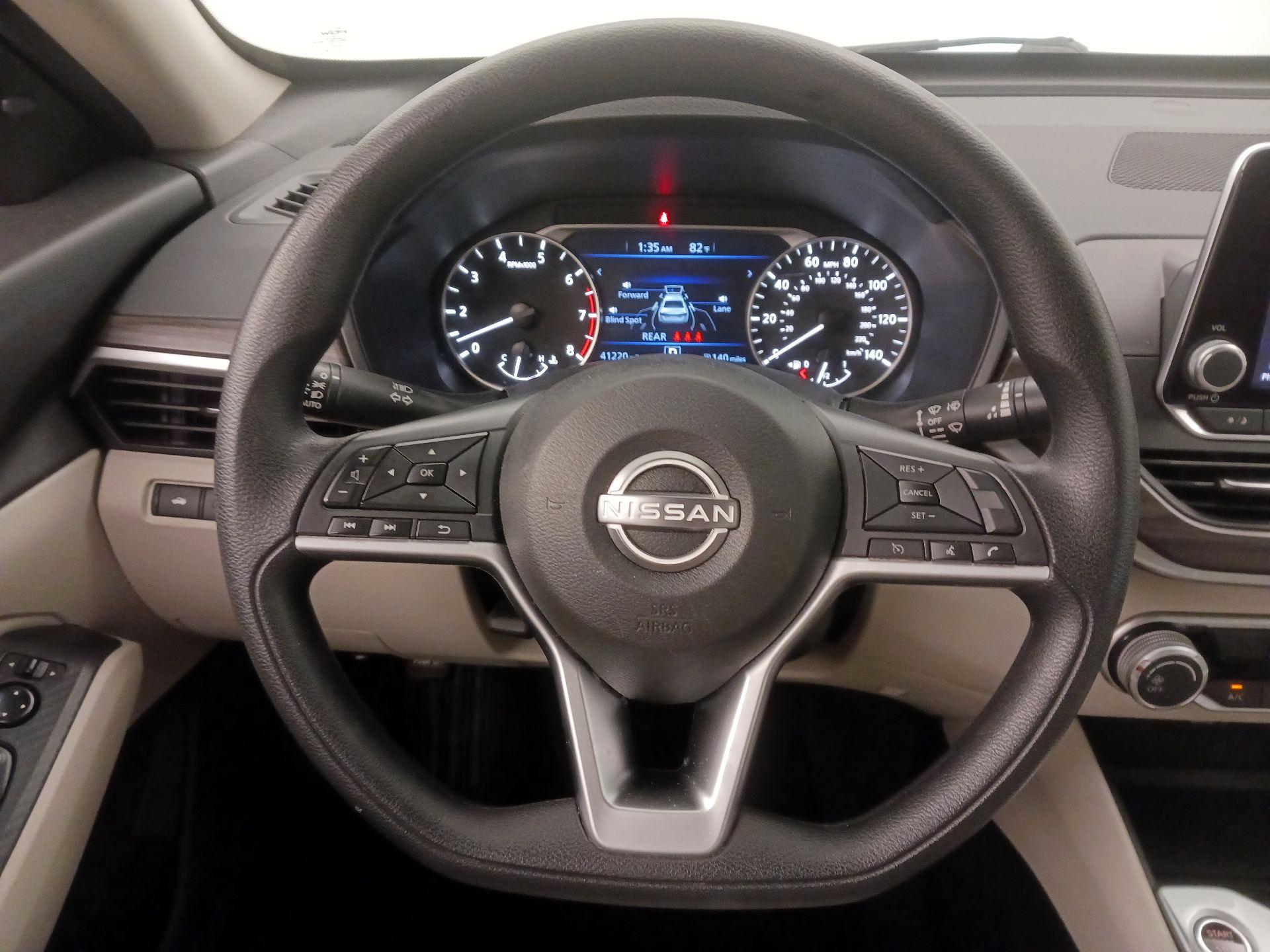 Thumbnail: 2025 Nissan Altima - 10