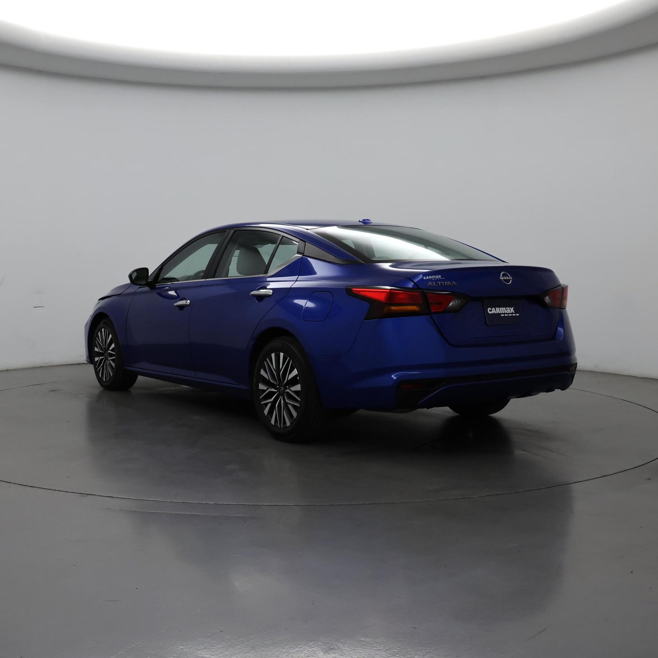 Thumbnail: 2025 Nissan Altima - 2