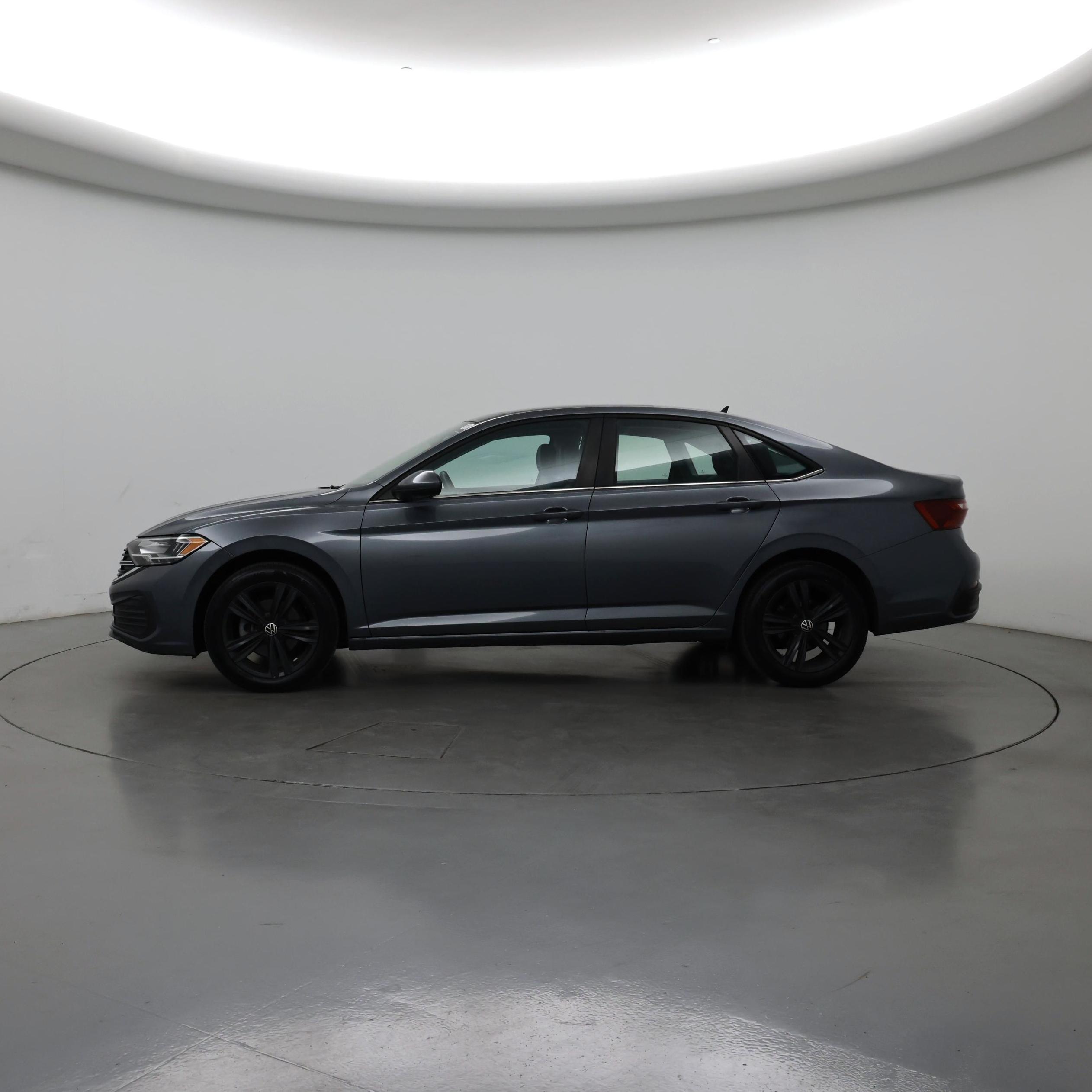 Thumbnail: 2023 Volkswagen Jetta - 3