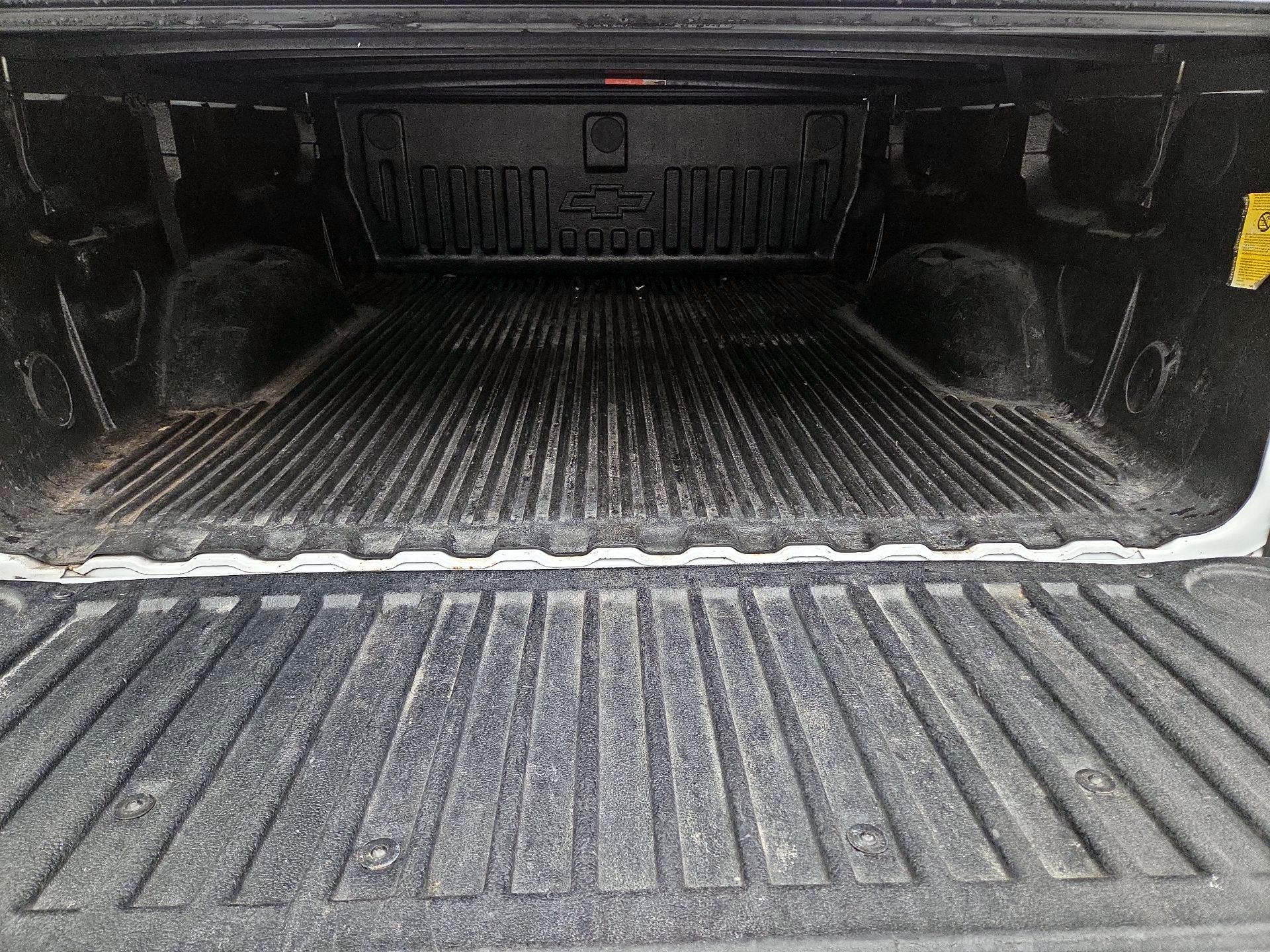 Thumbnail: 2017 Chevrolet Silverado 1500 - 20