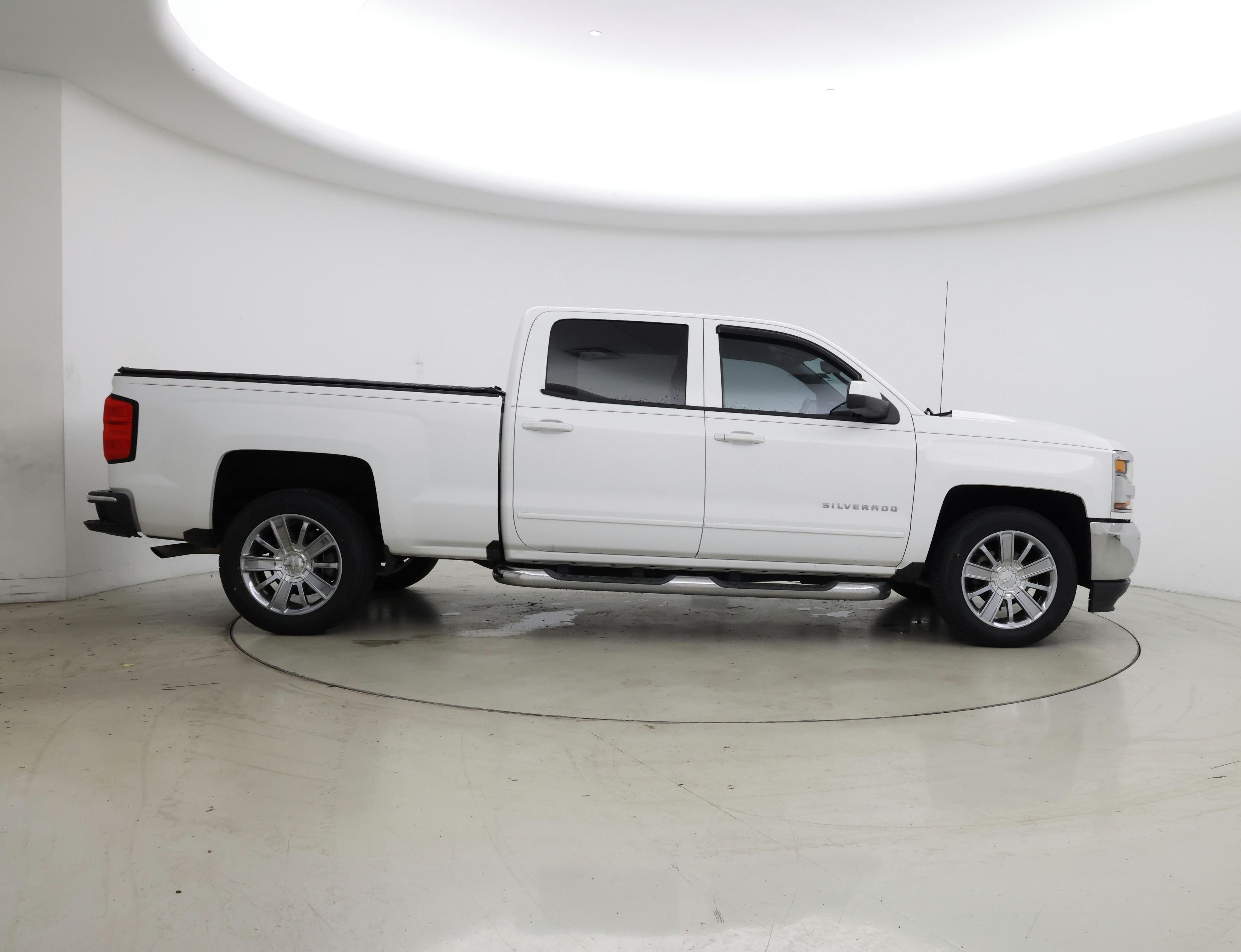 Thumbnail: 2017 Chevrolet Silverado 1500 - 7