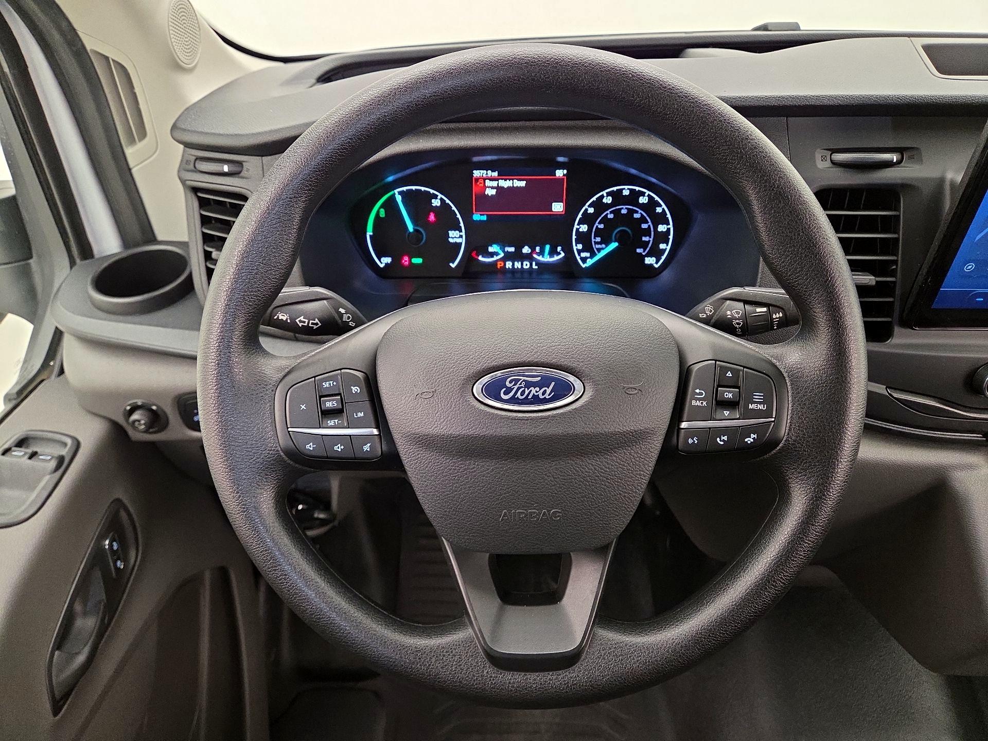 Thumbnail: 2024 Ford Econoline - 10