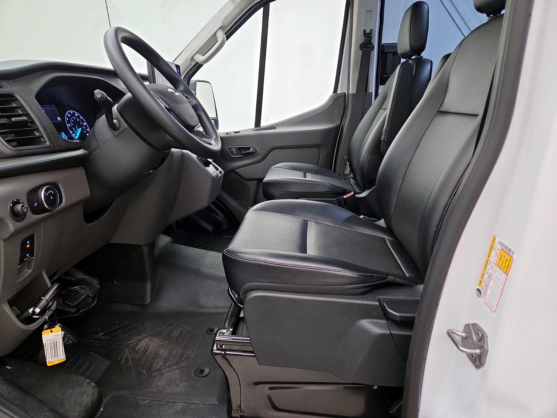 Thumbnail: 2024 Ford Econoline - 11