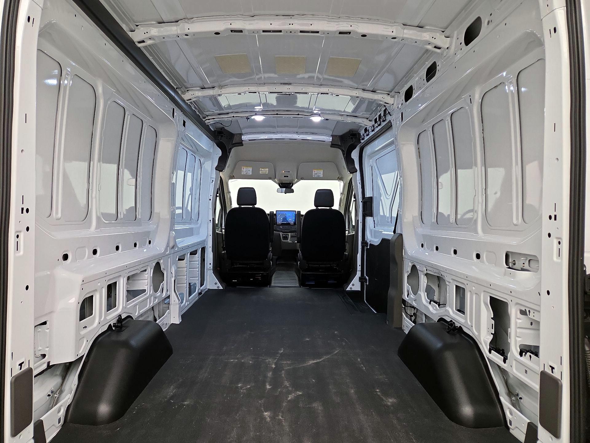 Thumbnail: 2024 Ford Econoline - 20