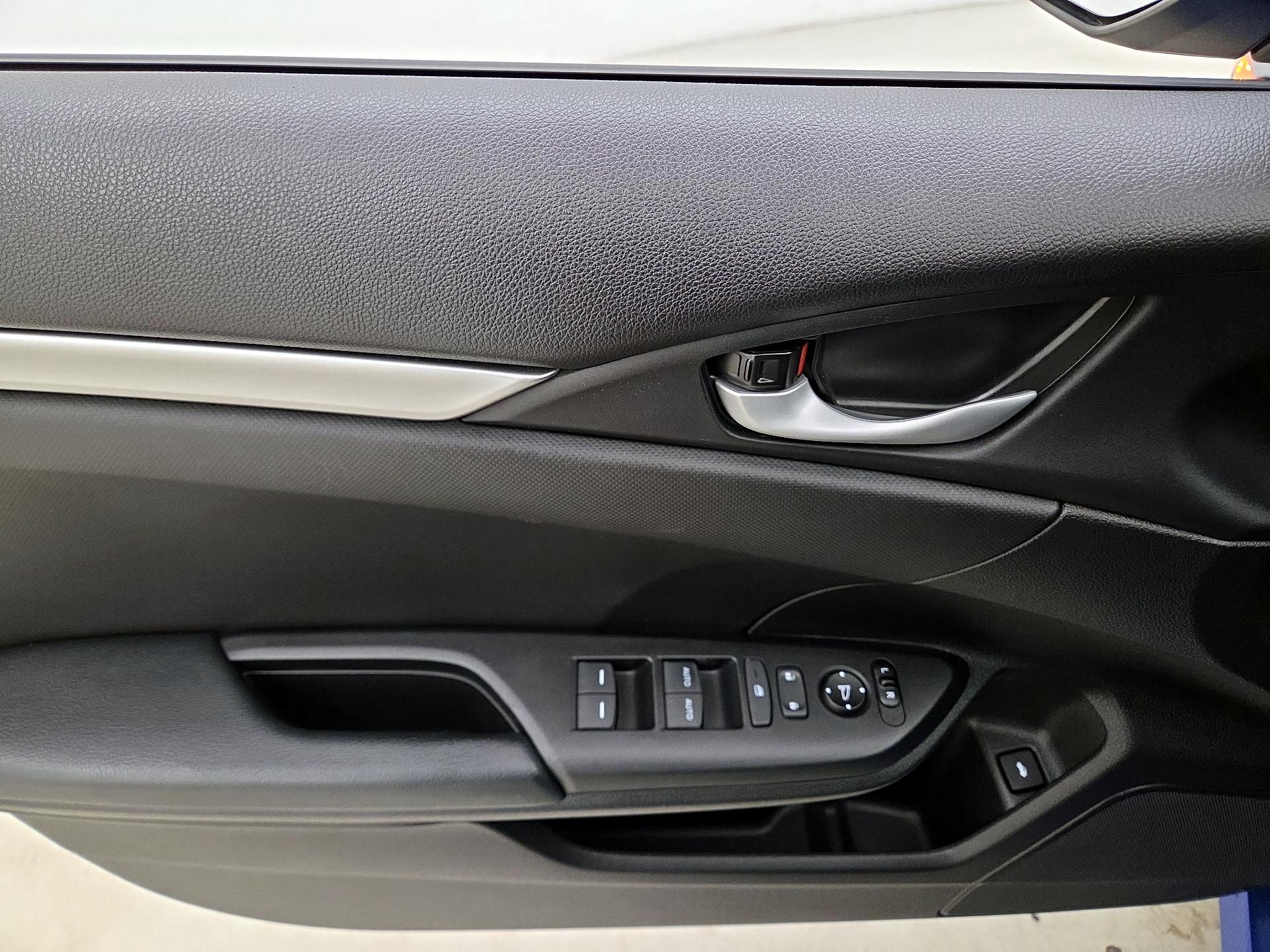 Thumbnail: 2021 Honda Civic - 12