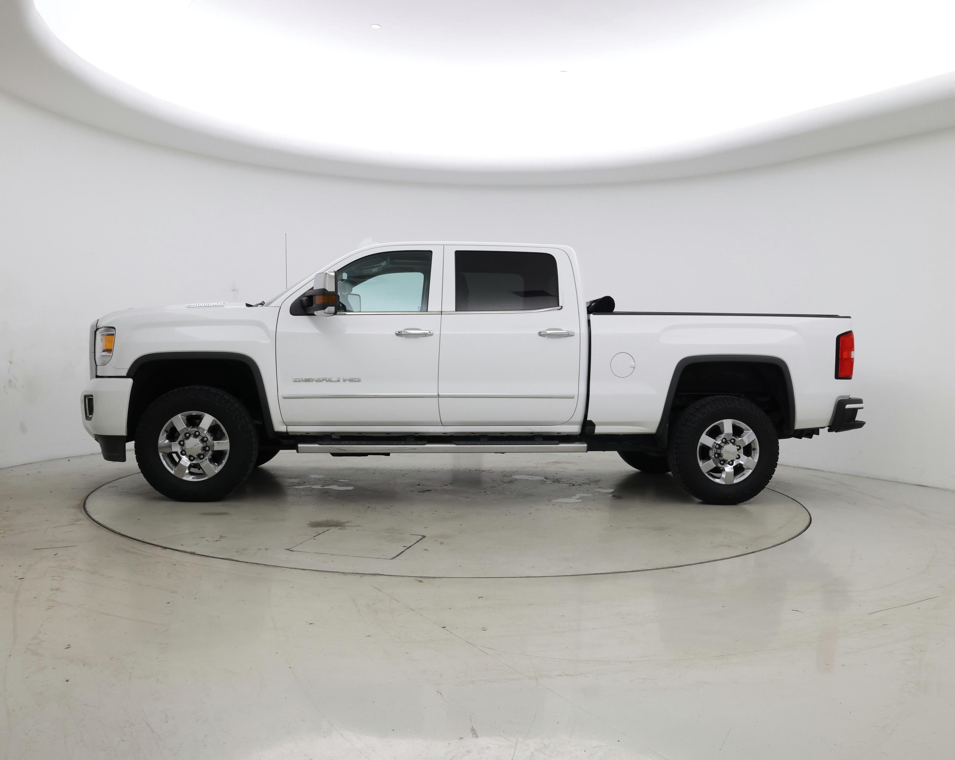 Thumbnail: 2019 GMC Sierra 3500 - 3