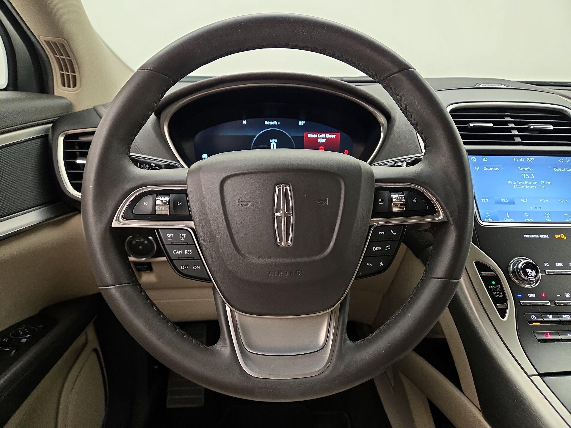 Thumbnail: 2020 Lincoln Nautilus - 10