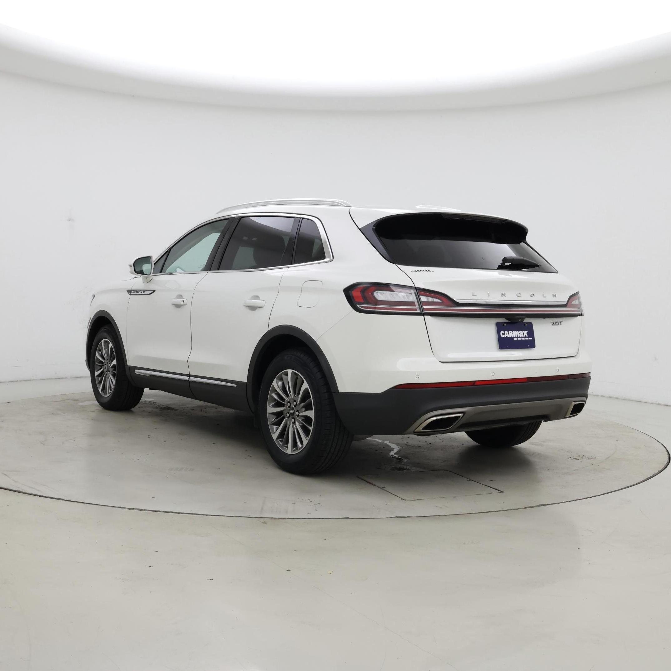 Thumbnail: 2020 Lincoln Nautilus - 2