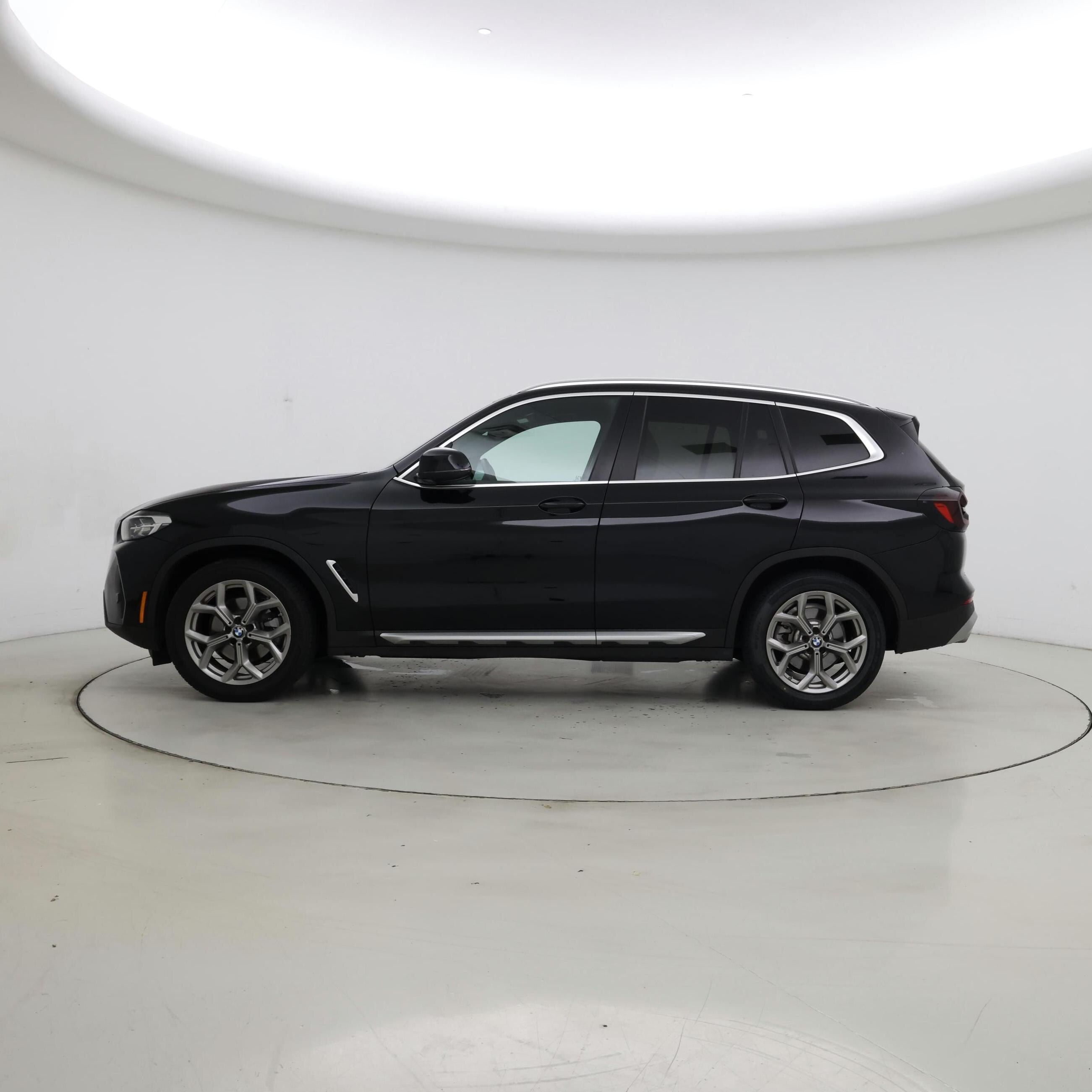 Thumbnail: 2022 BMW X3 - 3