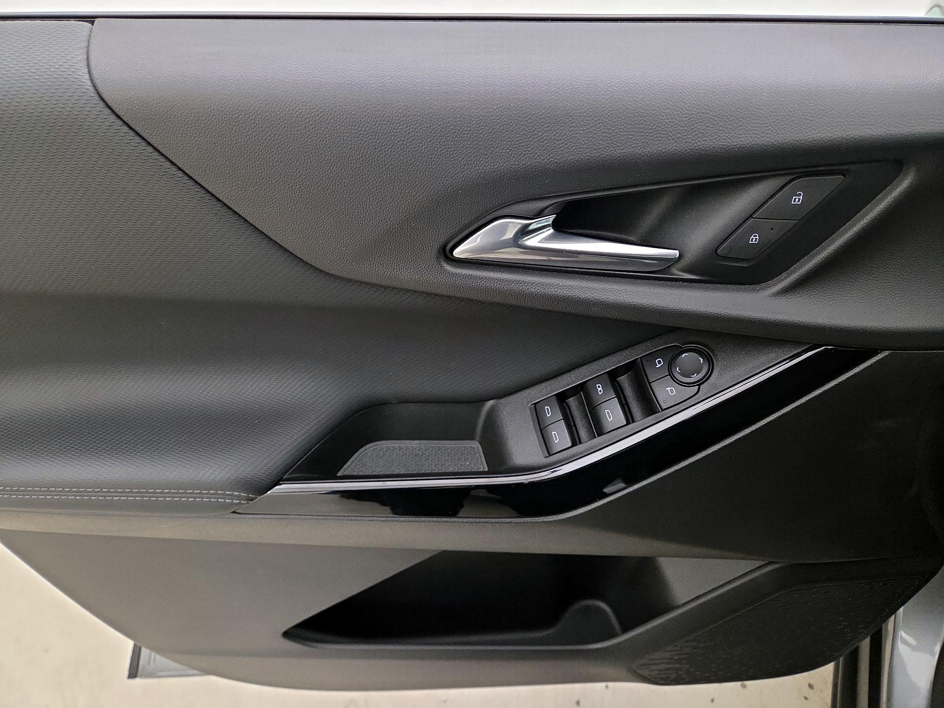 Thumbnail: 2025 Chevrolet Equinox - 12