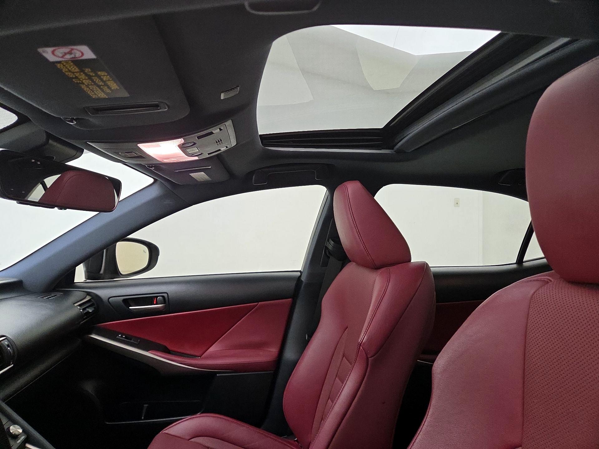 Thumbnail: 2019 Lexus IS - 19