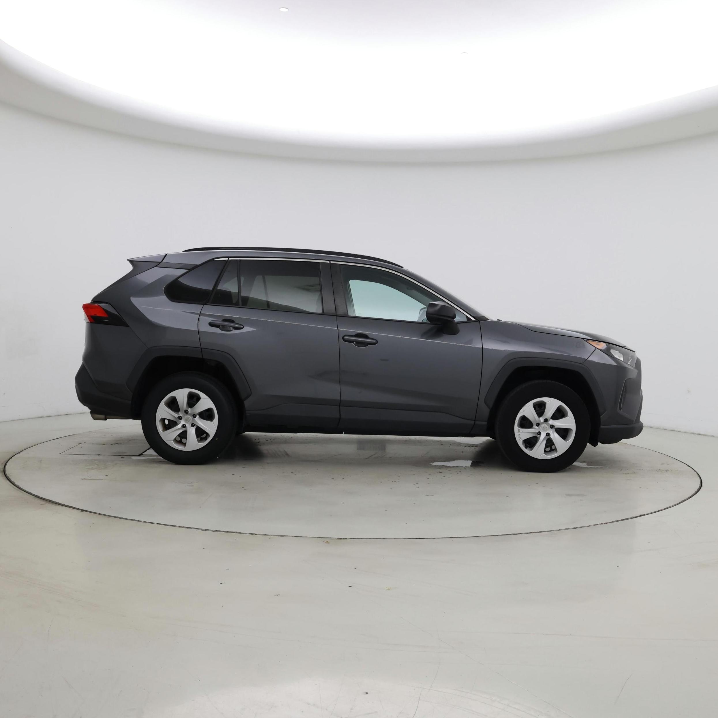Thumbnail: 2020 Toyota RAV4 - 7