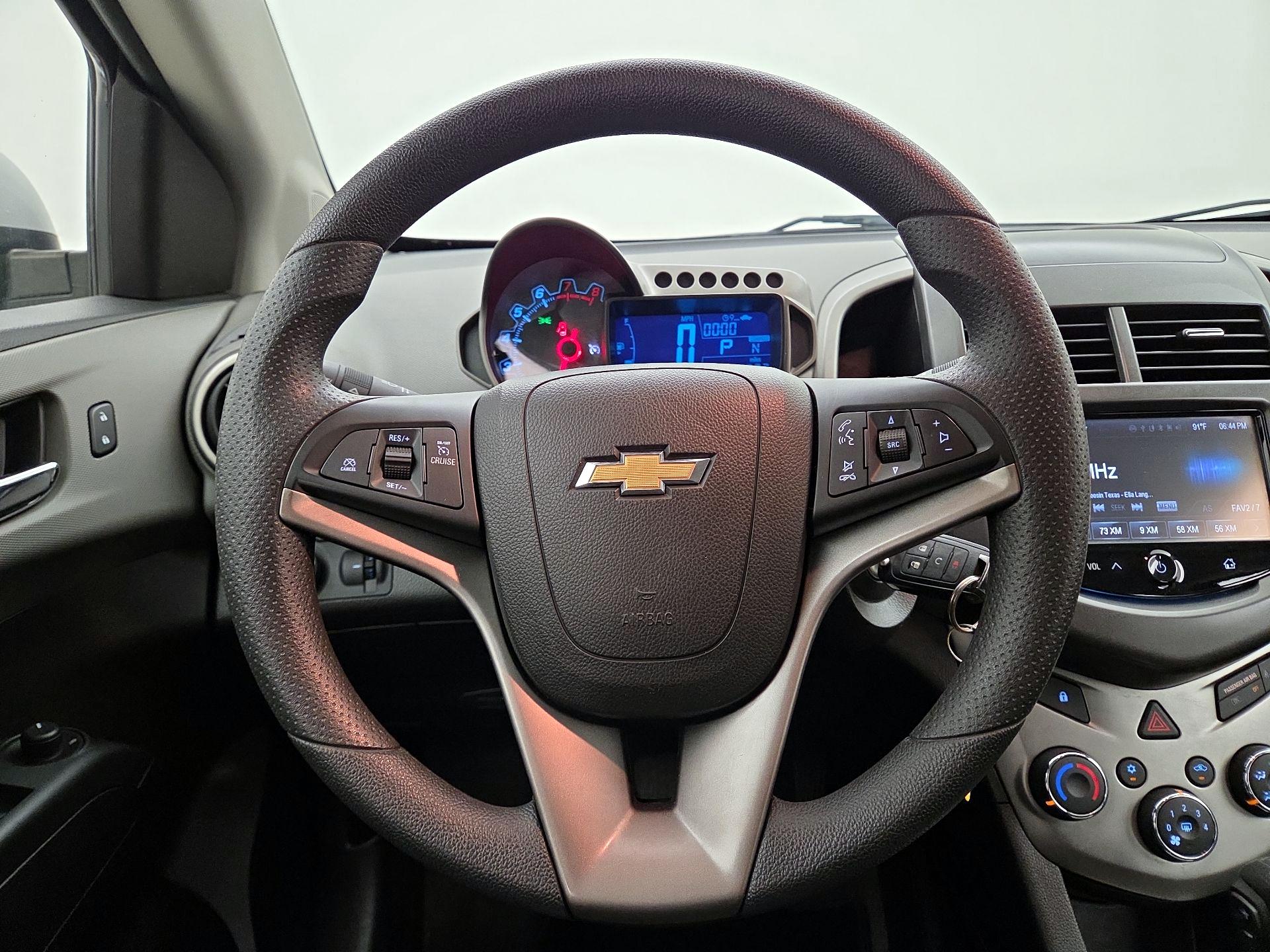 Thumbnail: 2015 Chevrolet Sonic - 10