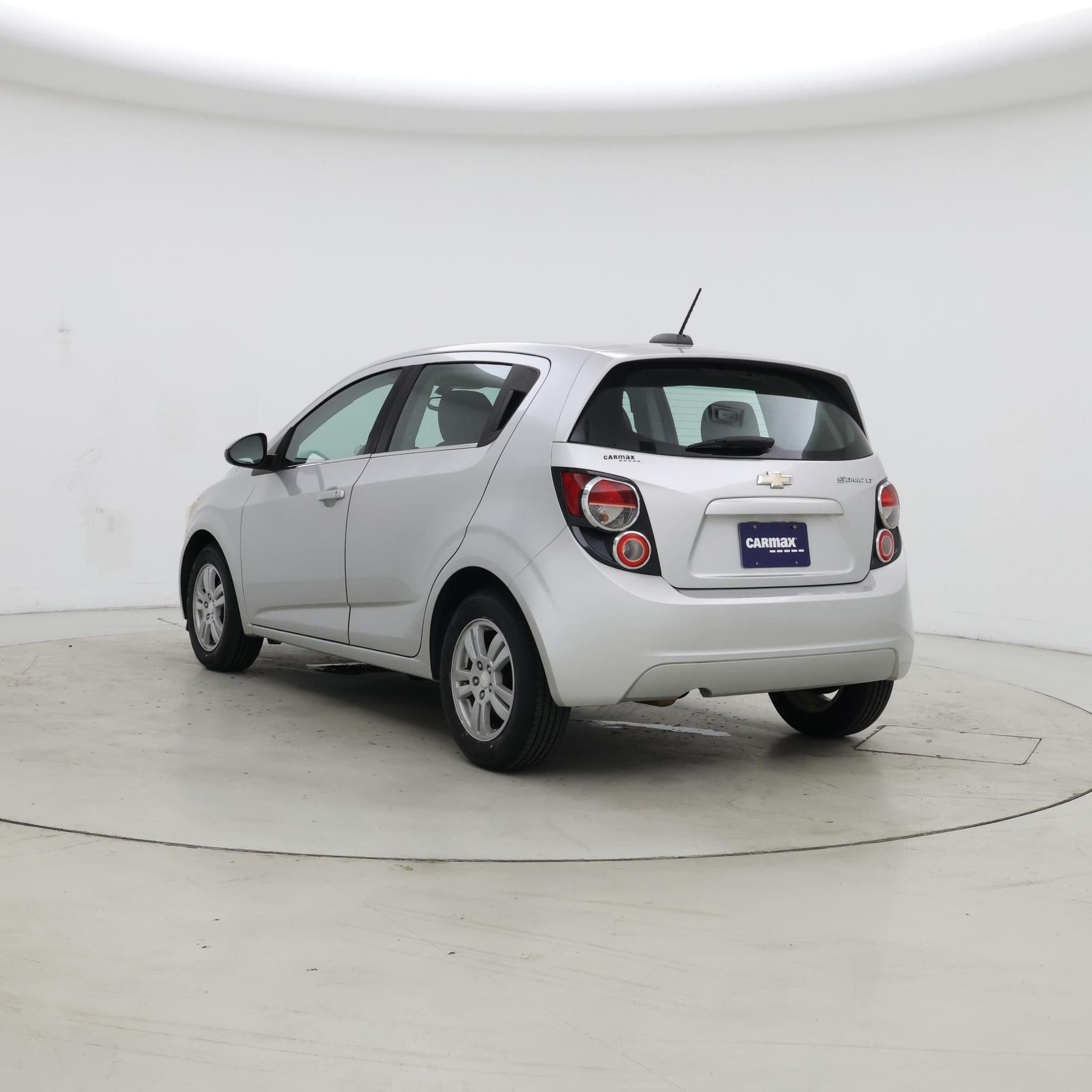 Thumbnail: 2015 Chevrolet Sonic - 2